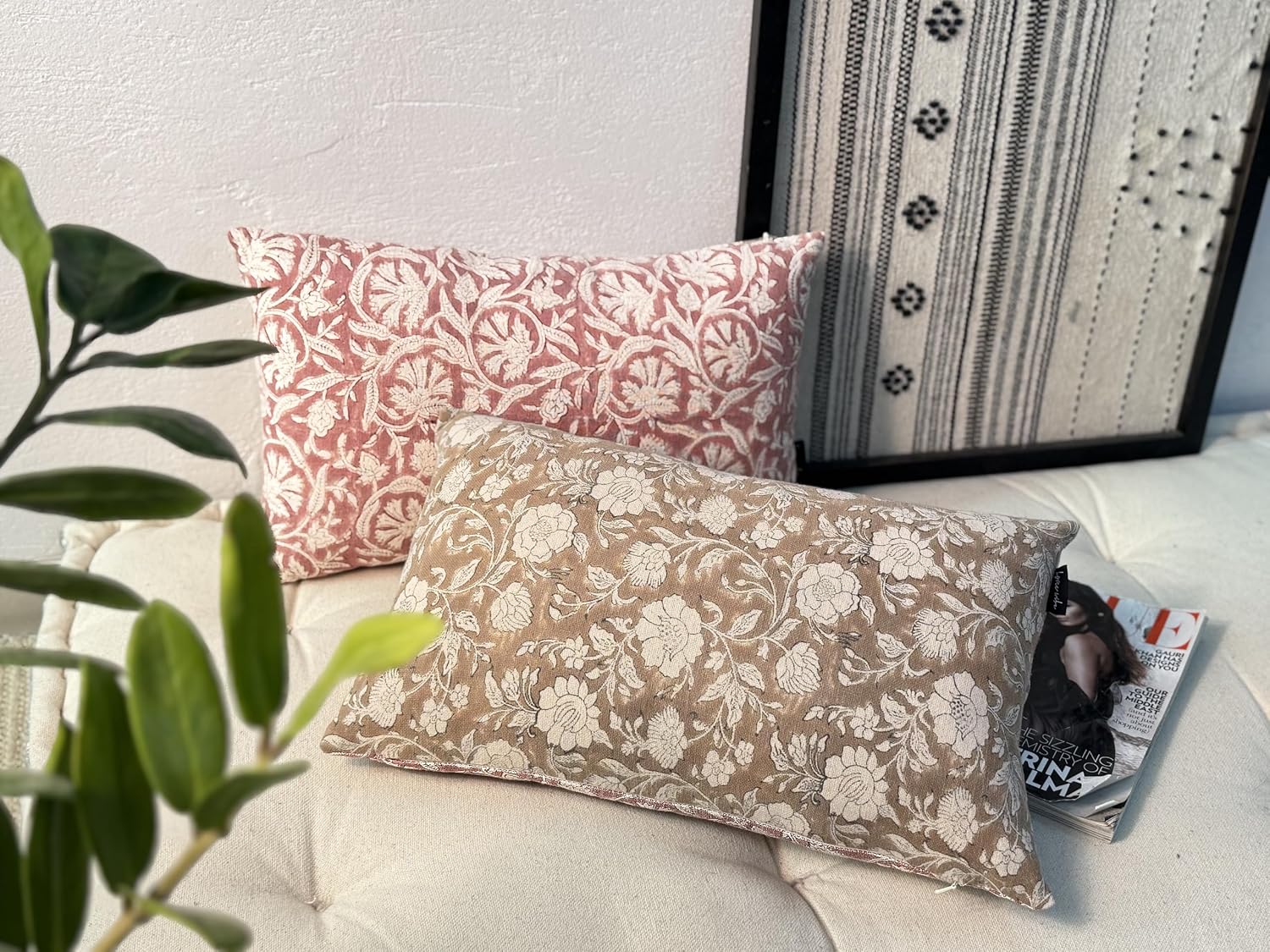 Detalle de HOME WIBE Cotton Throw Pillow Covers, 12" x 20