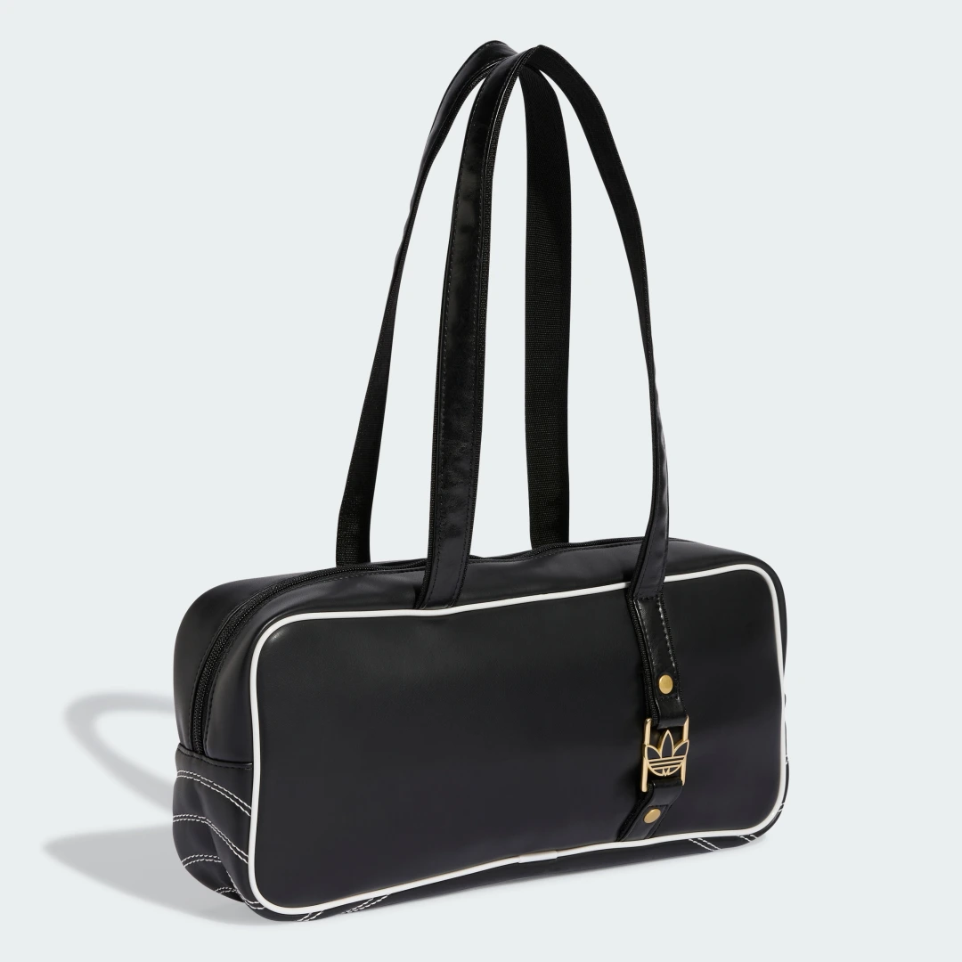 Detalle de Bolso AIRLINER ELONGATED de Adidas – estilo urbano y versátil en negro