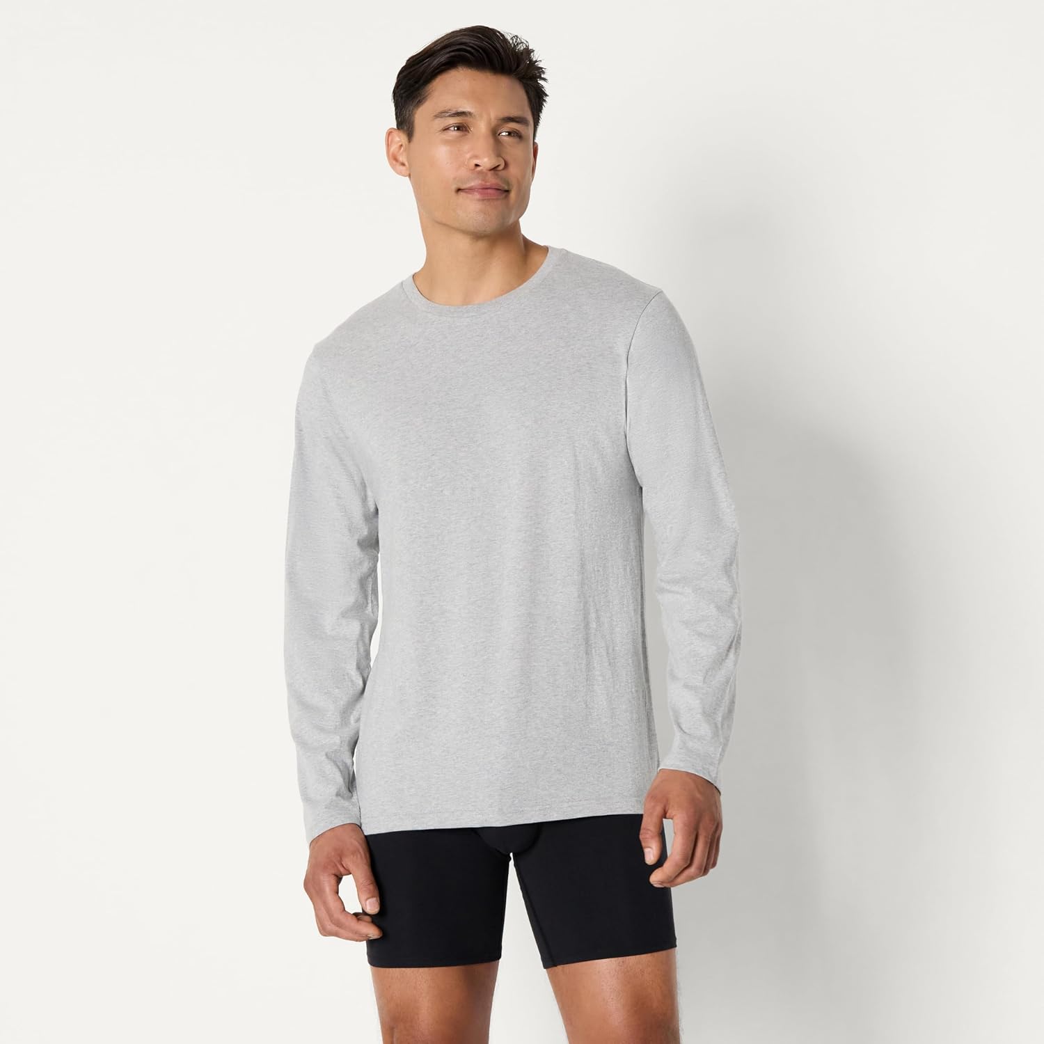 Detalle de Amazon Essentials Men's Slim-Fit Cotton Crew Neck Vests