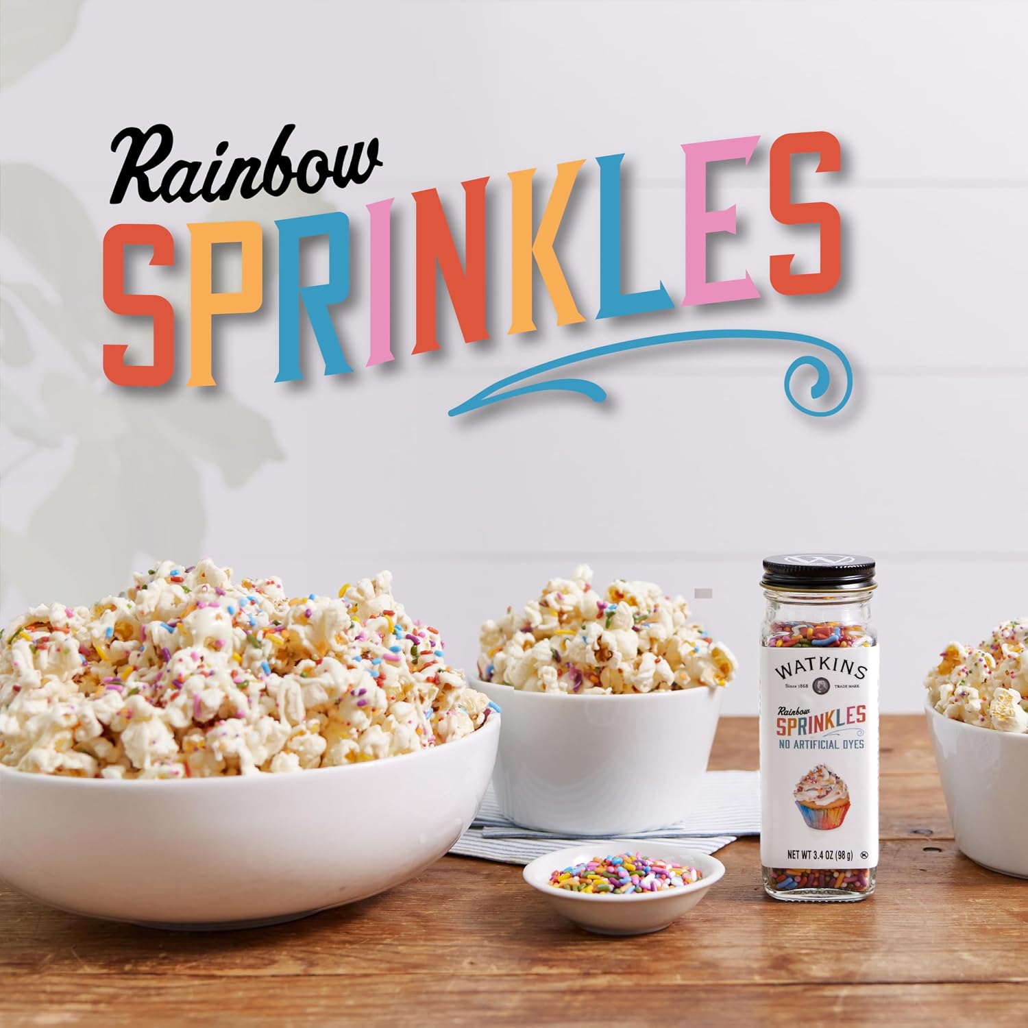 Detalle de Watkins Rainbow Decorating Sprinkles, 3.4-Ounce Jars, 3-Pack, Dye-Free