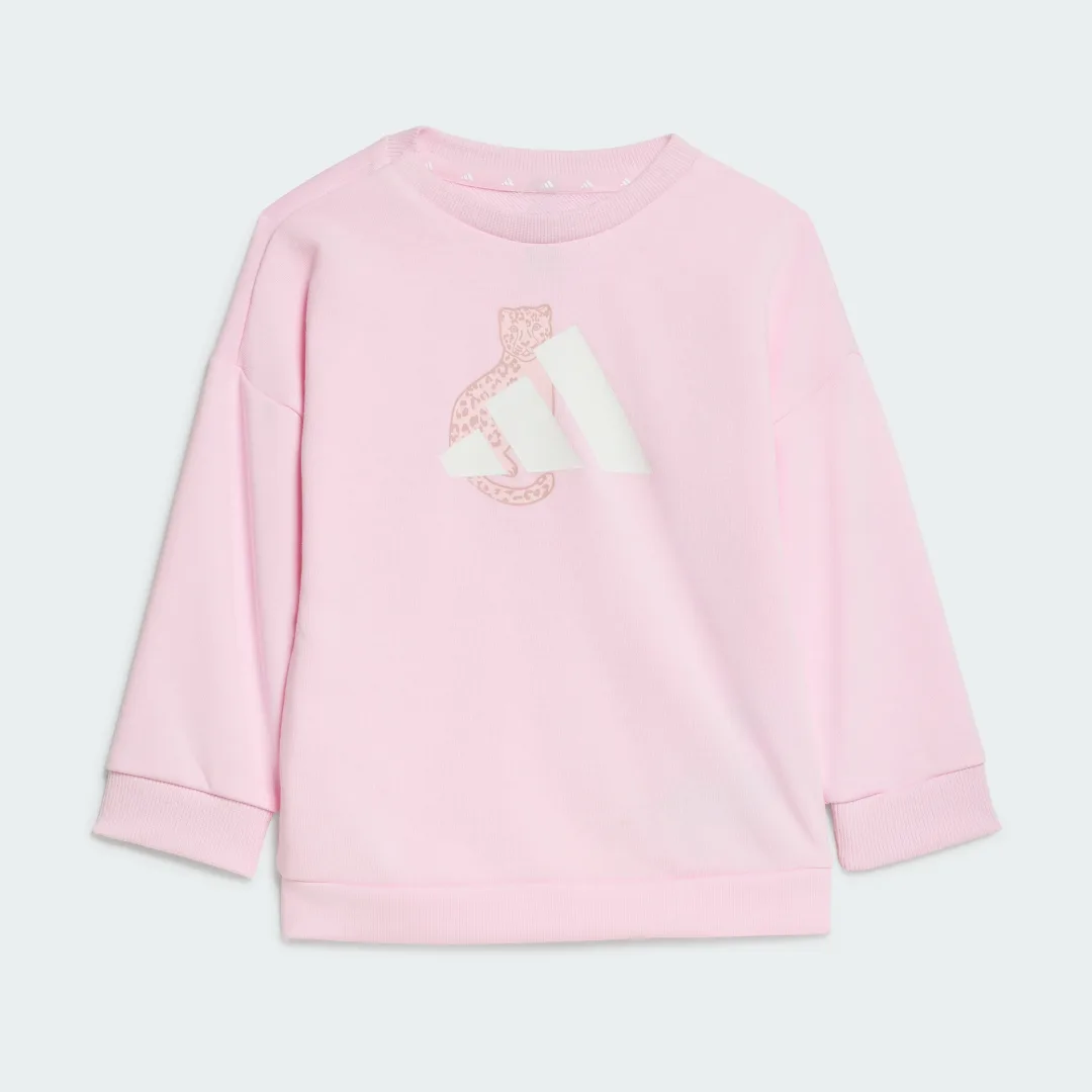 Detalle 2 de Conjunto Adidas con mallas y estampado animal en rosa