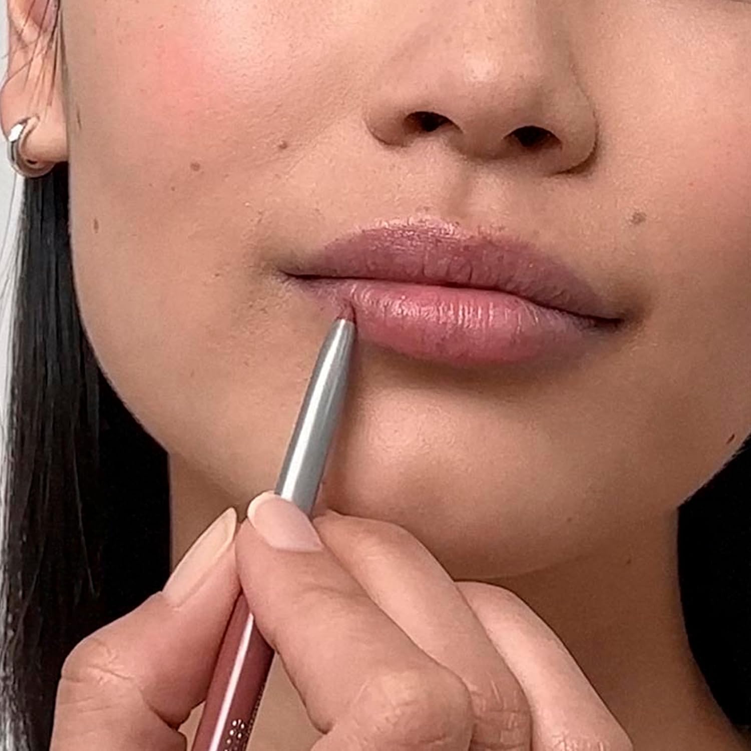 Detalle 2 de Clinique Quickliner For Lips Lip liner