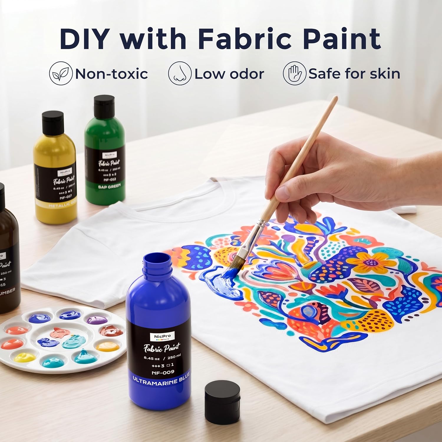 Detalle de Nicpro Gold Fabric Paint (8.45 oz / 250 ml) – Permanent, soft non-toxic textile paint for DIY crafts