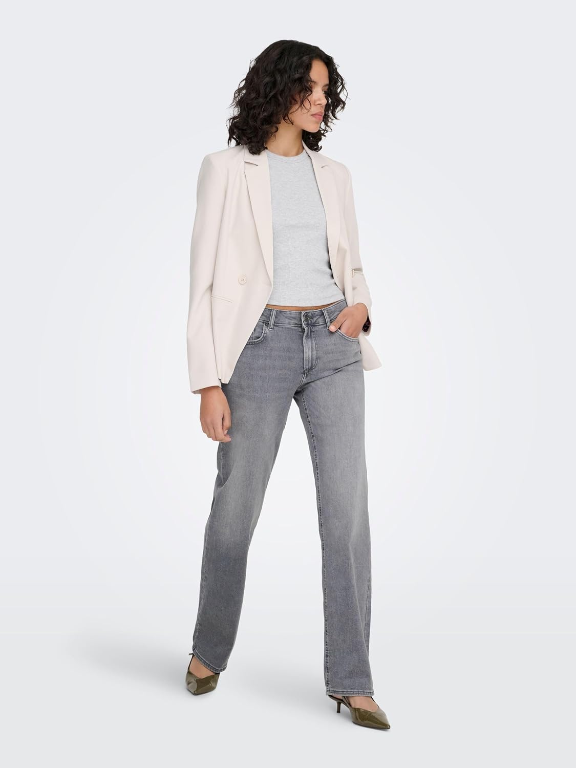 Detalle de ONLY Female Straight-Fit Jeans ONLBLUSH mit mittlerer Taille – gerade geschnittene Denim-Jeans für den Alltag