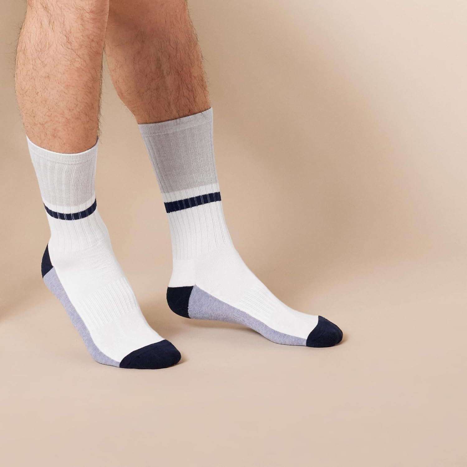 Thumbnail 1 de Amazon Essentials men’s comfortable patterned novelty socks (5-pack)