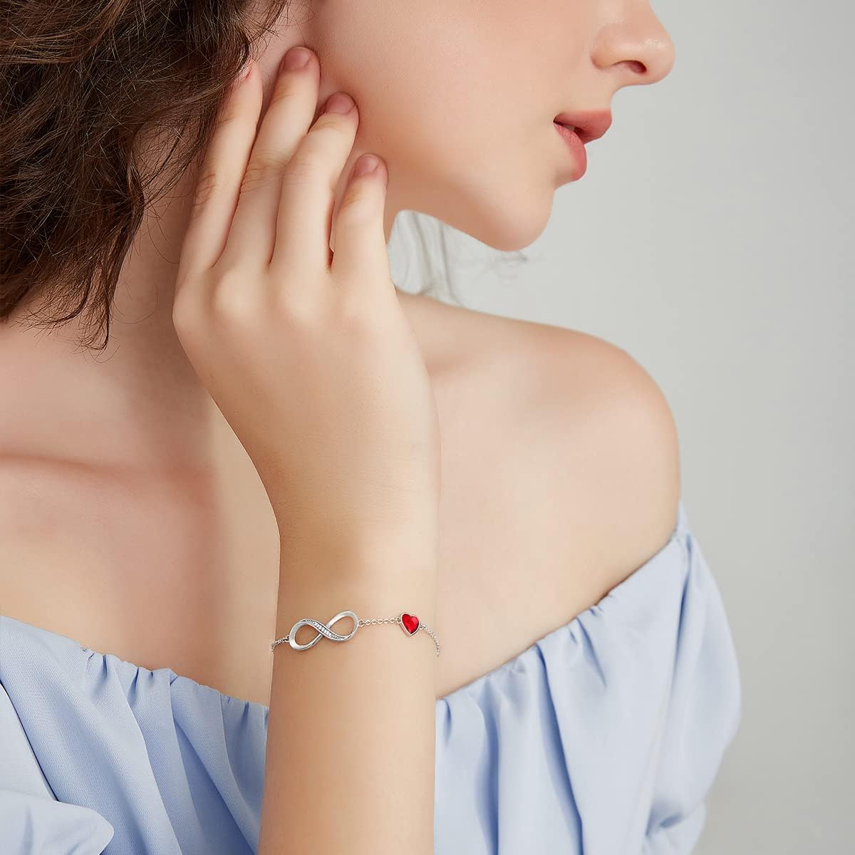 Detalle de LOUISA SECRET bracciale infinito 7