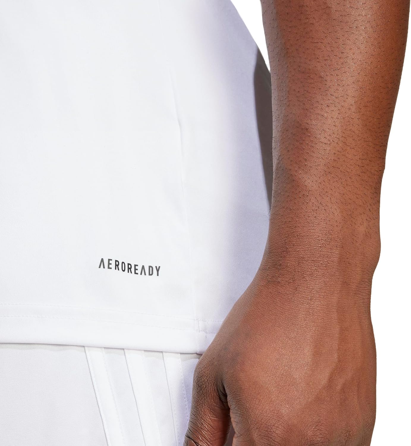 Detalle de Adidas Squadra25 Jersey de Manga Corta para Hombre – Blanco/Blanco/Negro, Talla M