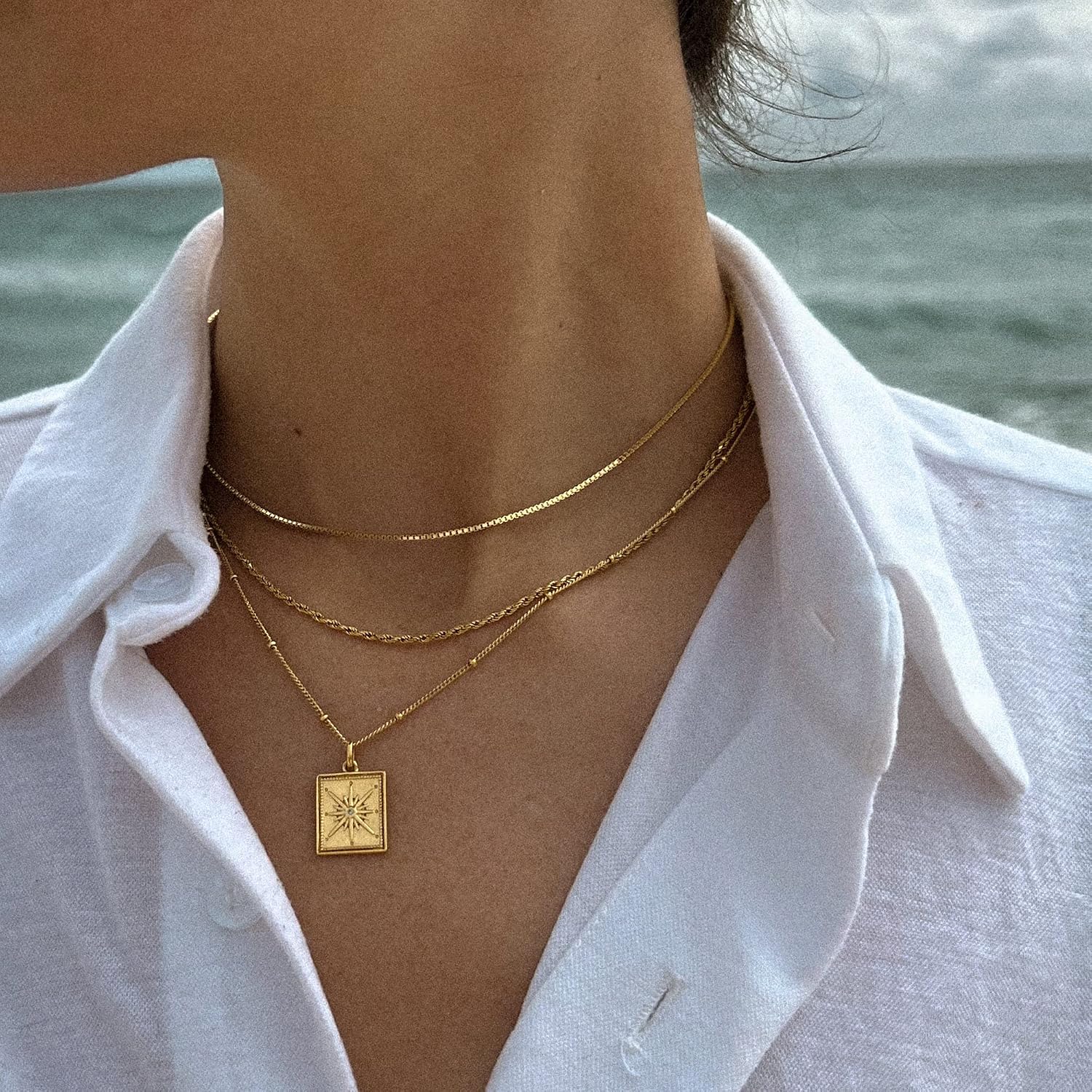 Detalle 2 de Tewiky Gold Chain Necklace, 14K Gold-Plated