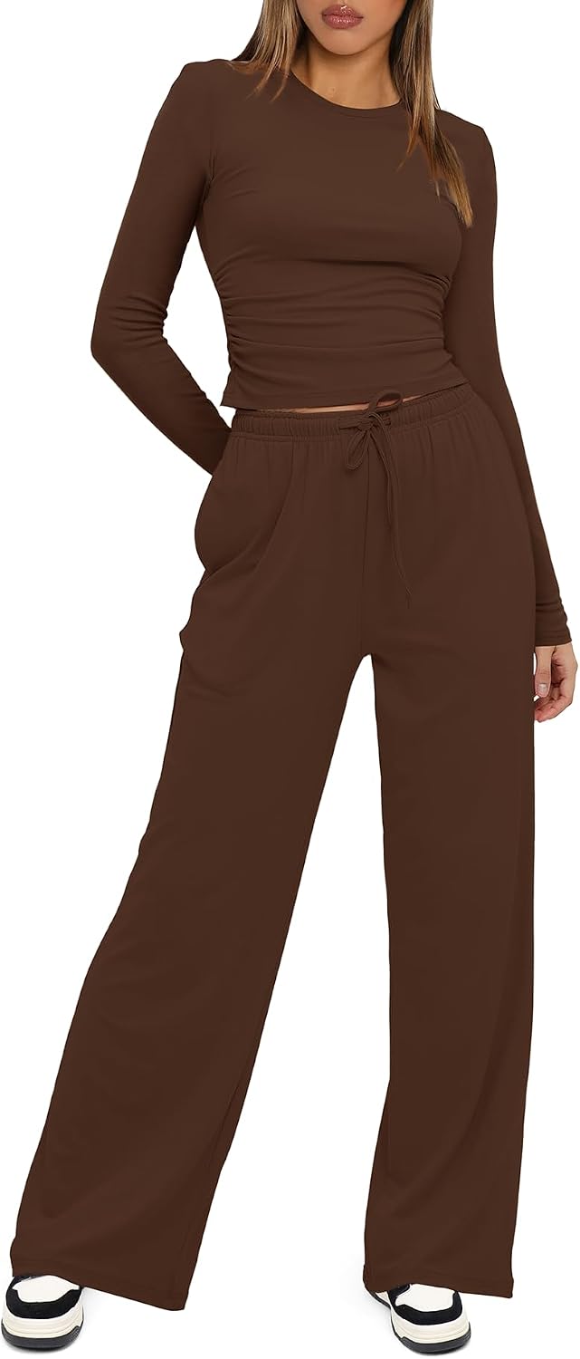 Detalle 2 de Darong Women's Lounge Set in Rayon Blend