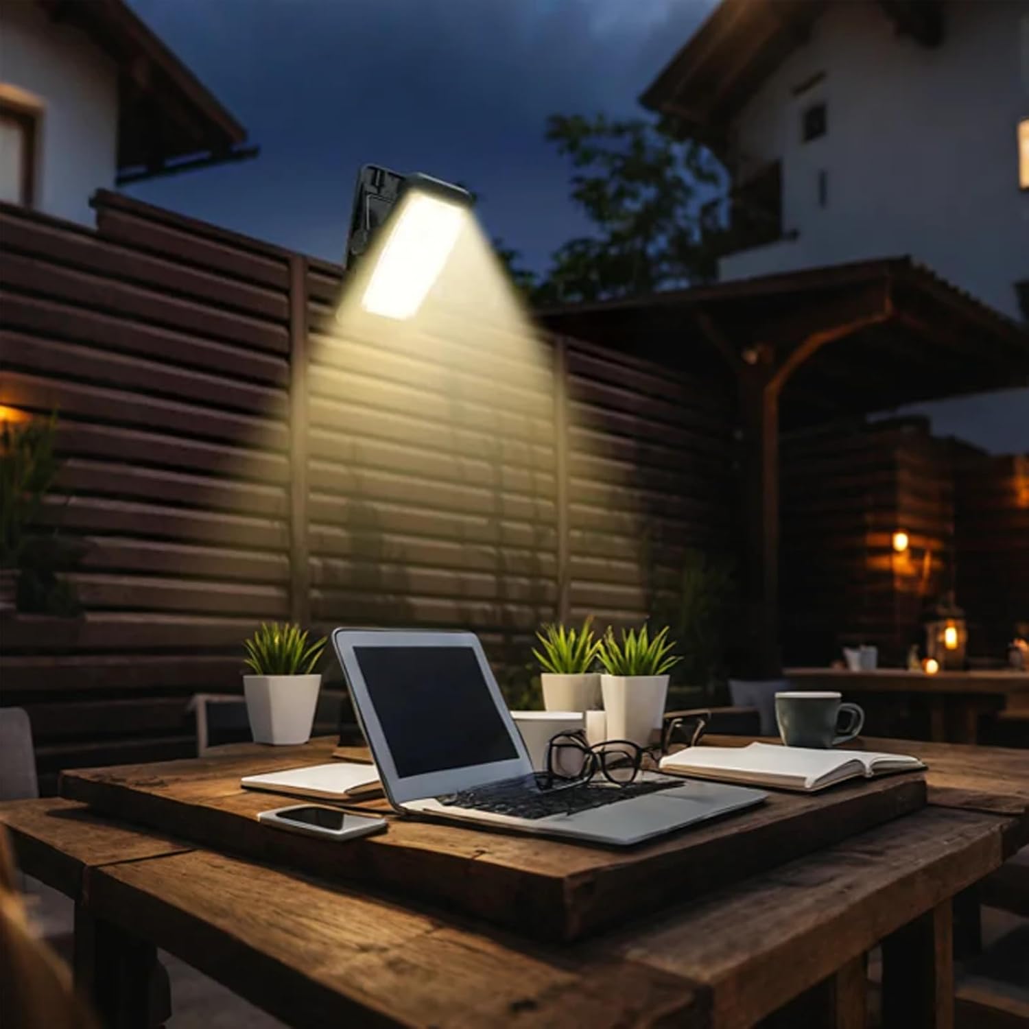 Thumbnail 5 de Clip On Solar Lights Outdoor 1500mAh: Warm LED Motion Sensor (2-Pack)
