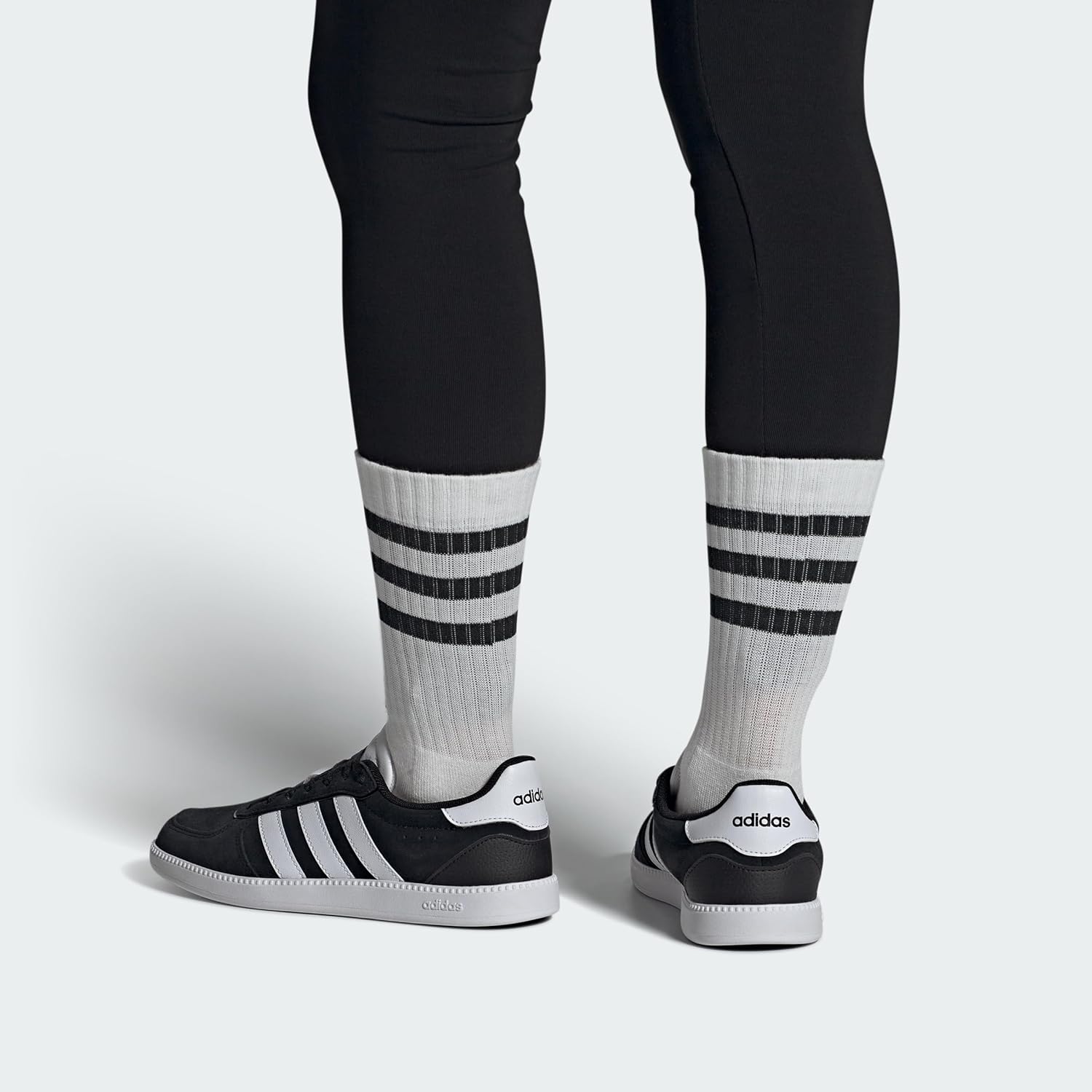 Detalle 2 de adidas BREAKNET Sleek Shoes 38⅔ EU