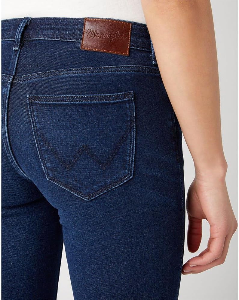 Detalle de Wrangler Women’s Misses Retro Sadie Low Rise Stretch Boot Cut Jean (W28BCY462)