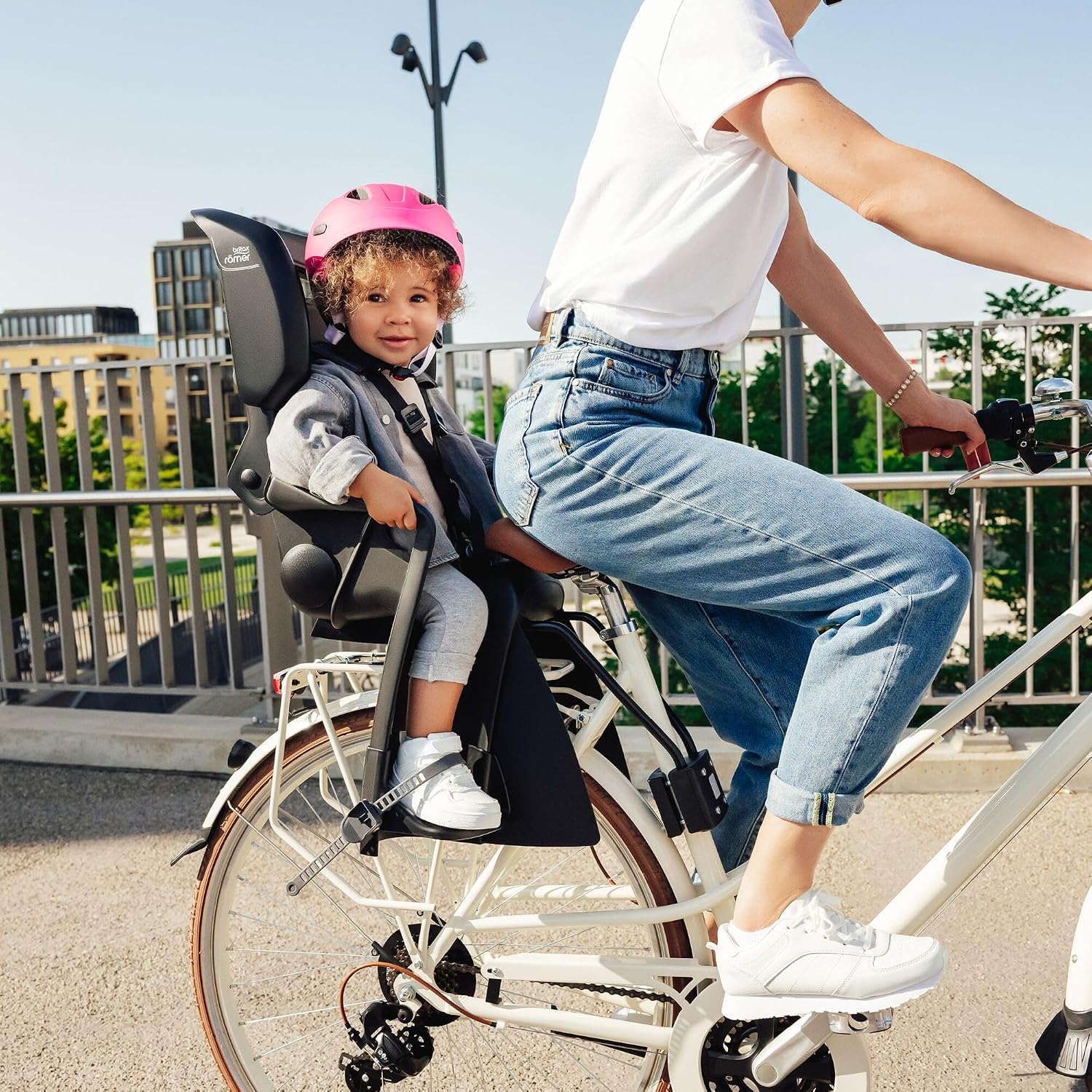 Detalle de Britax Römer Bike Seat JOCKEY Z-LINE – Mitwachsender Kindersitz für Fahrräder