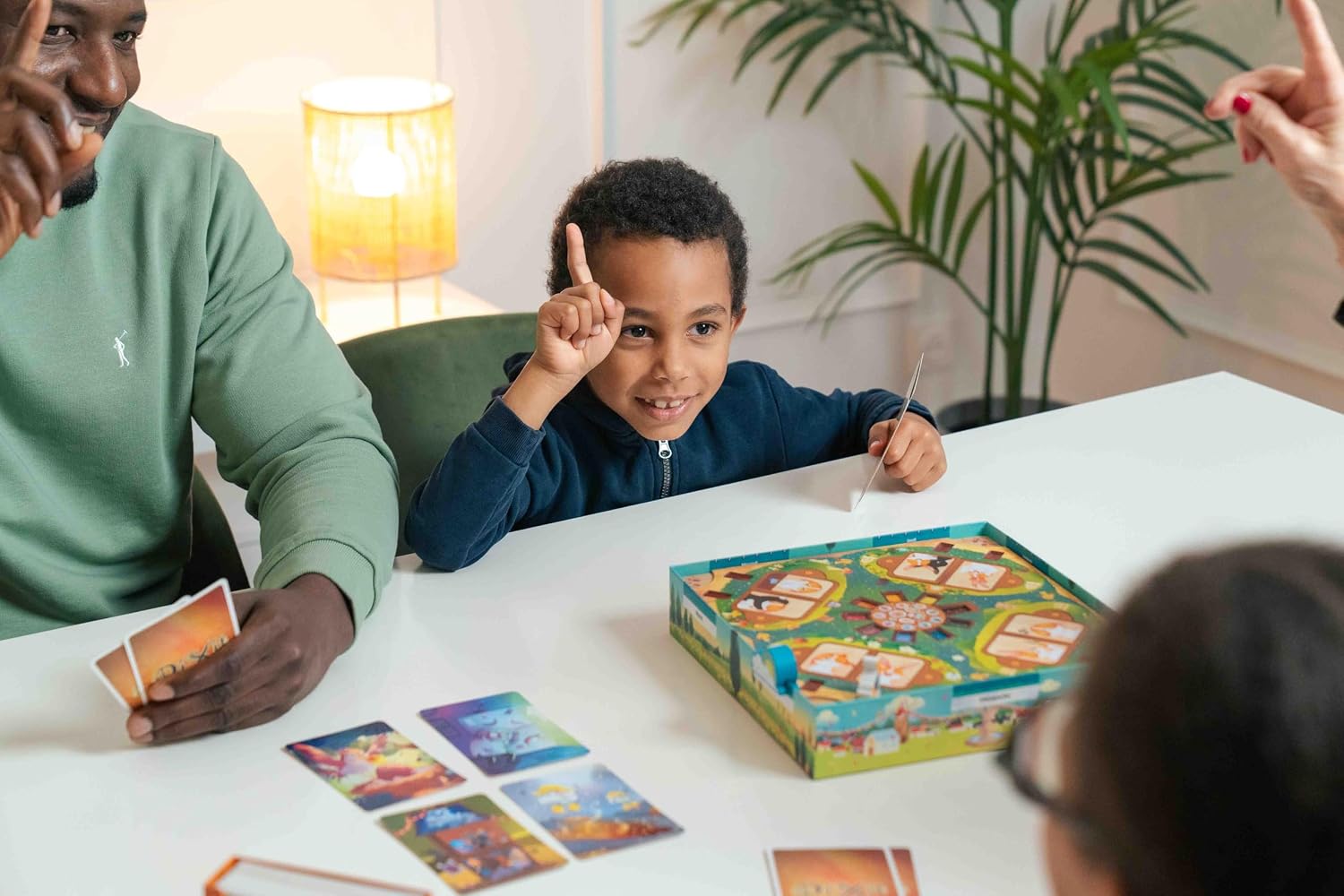Thumbnail 6 de Dixit Kids (Libellud) — Jeu coopératif enfant dès 6 ans, cartes illustrées en version française