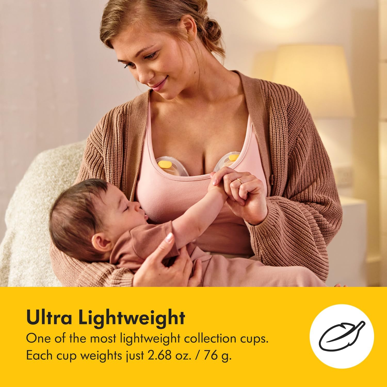 Detalle 2 de Medela Hands-Free Collection Cups for Freestyle Flex and Swing Maxi Pumps