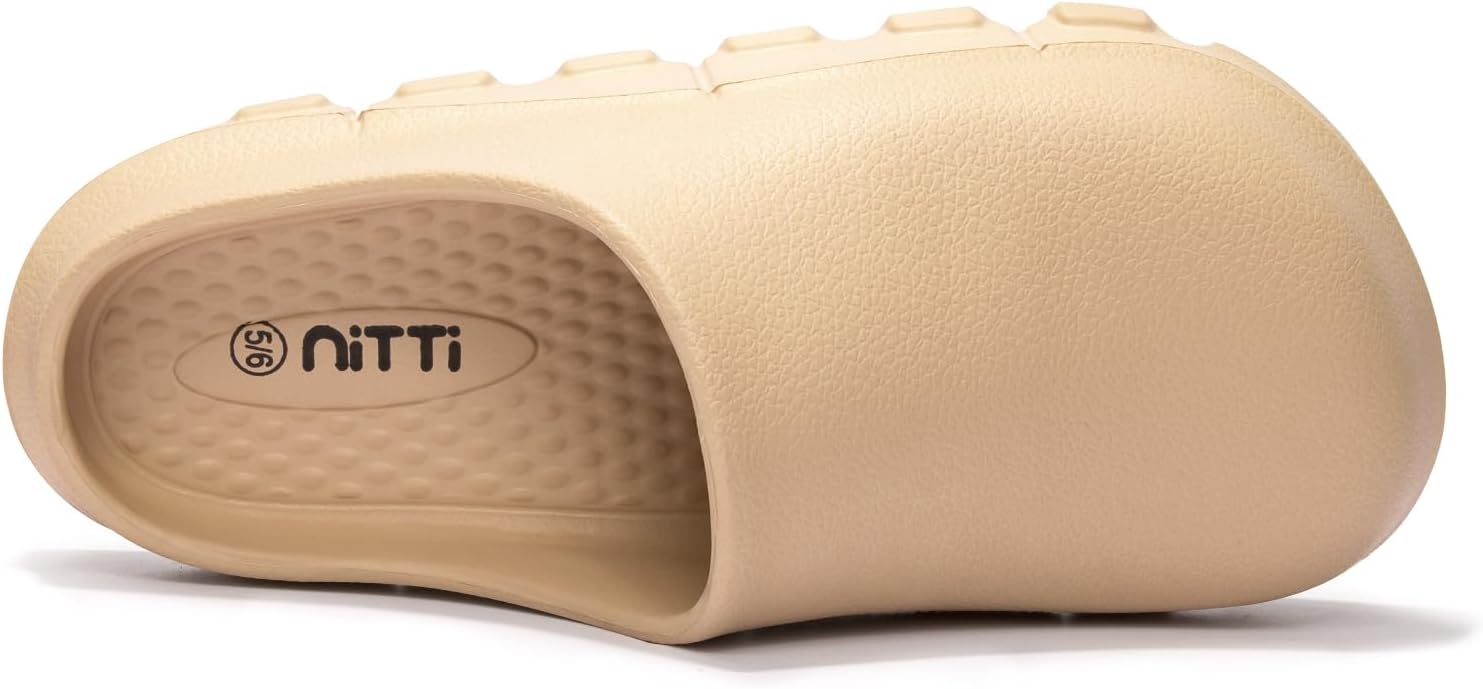 Detalle de Women's Arch Support EVA Garden Shoes: Comfortable Waterproof Slip-ons for Indoors and Outdoors