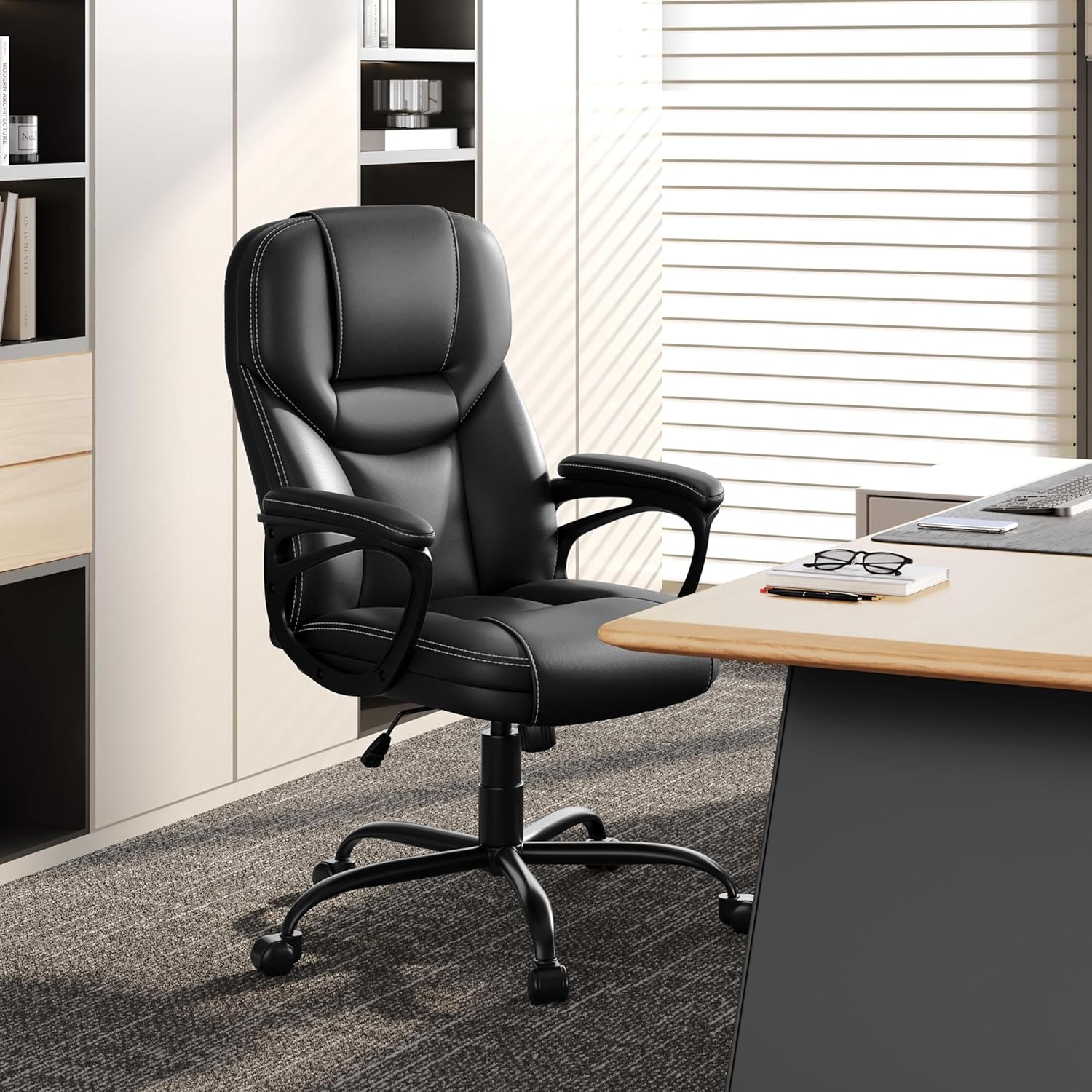 Detalle 2 de Yaheetech Sedia Ufficio Presidenziale Ergonomica in Finta Pelle Imbottita, Ruote e Reclinabile