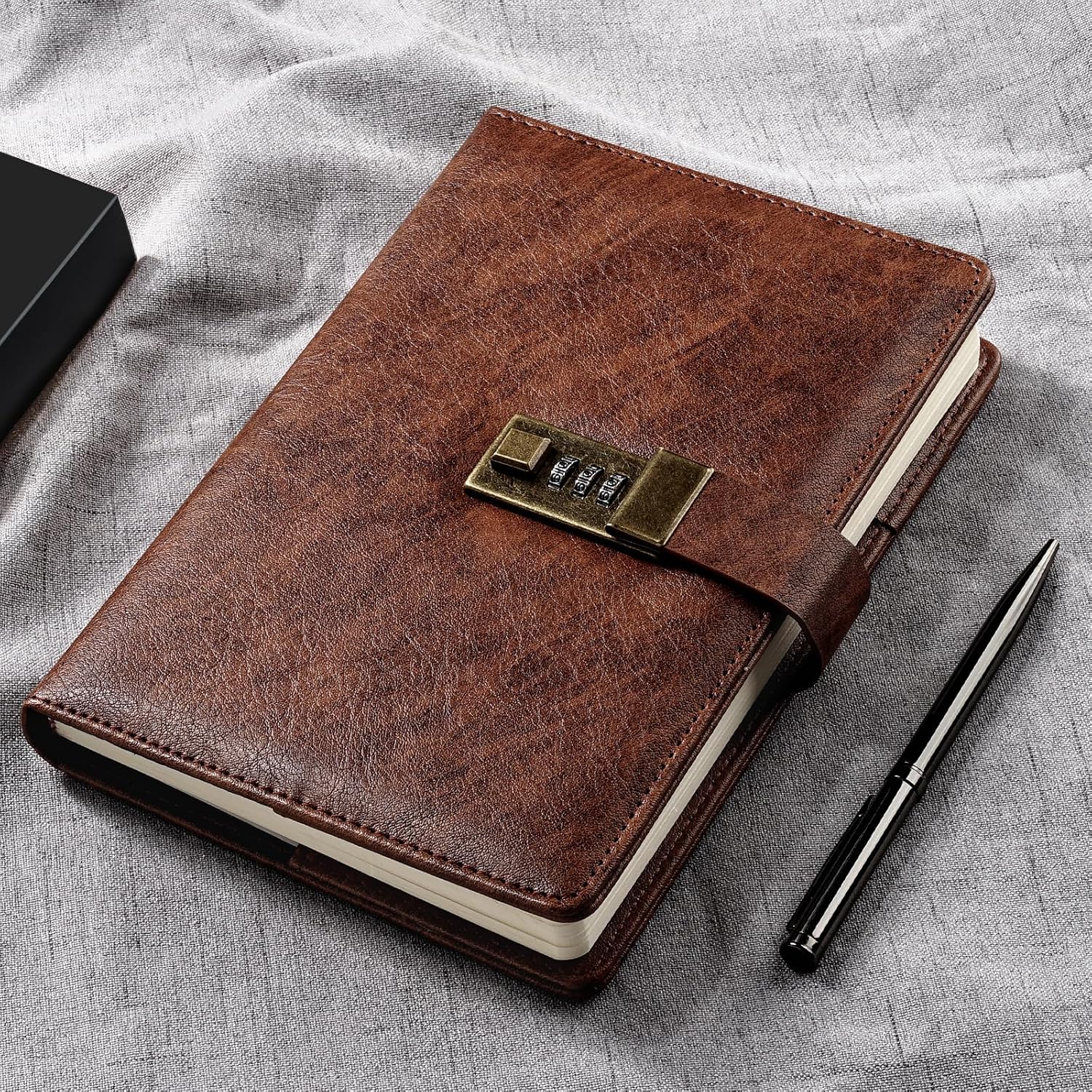Thumbnail 5 de WEMATE Diary with Lock A5 240 Pages
