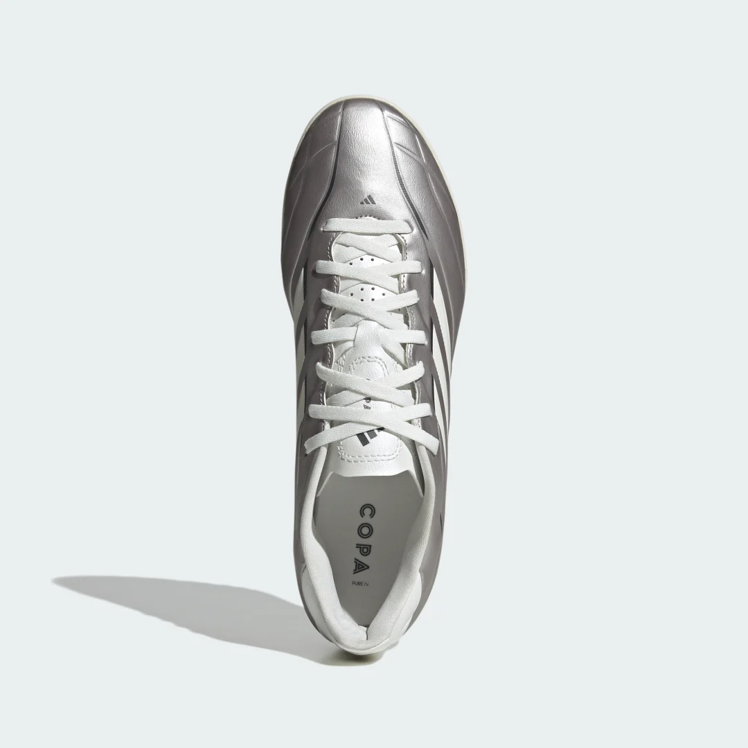 Detalle de Adidas COPA PURE IV CLUB para moqueta: análisis y criterios de compra