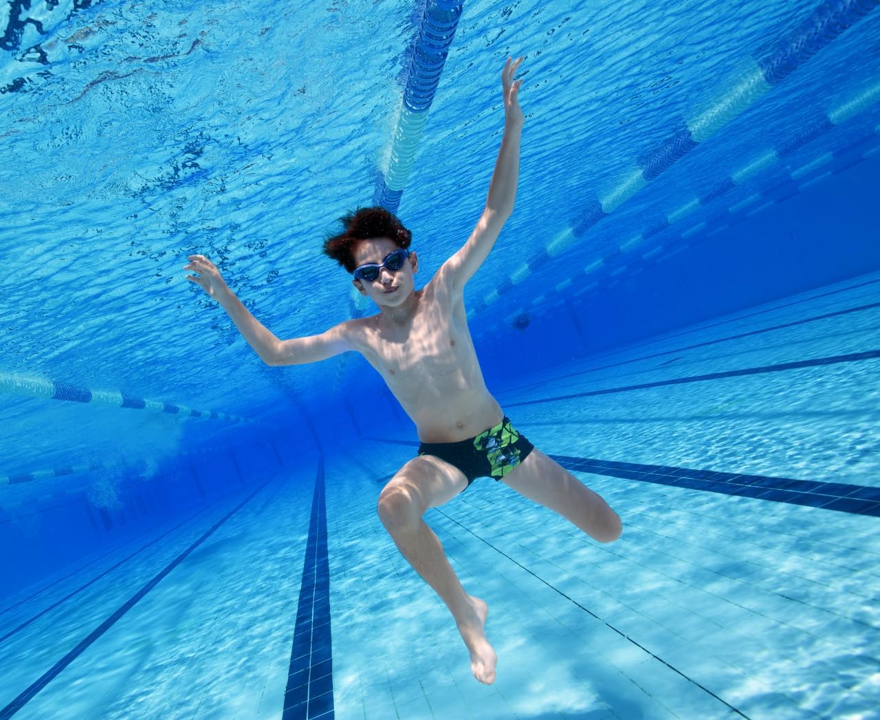 Detalle de ARENA The One Junior Goggles – lunettes de natation pour enfants (6–12 ans)