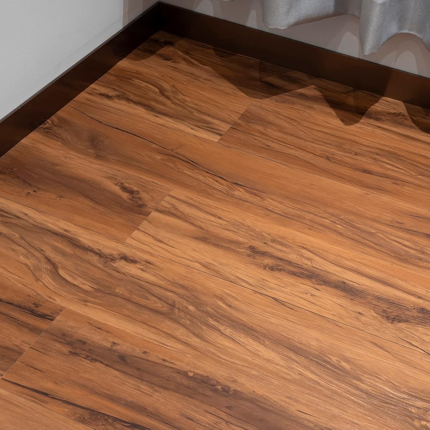 Detalle de FLOREXP Vinyl Flooring – Lino Planks in Warm Brown Wood Effect (Peel & Stick, 15x90cm, 2.0mm) for 5.02m²