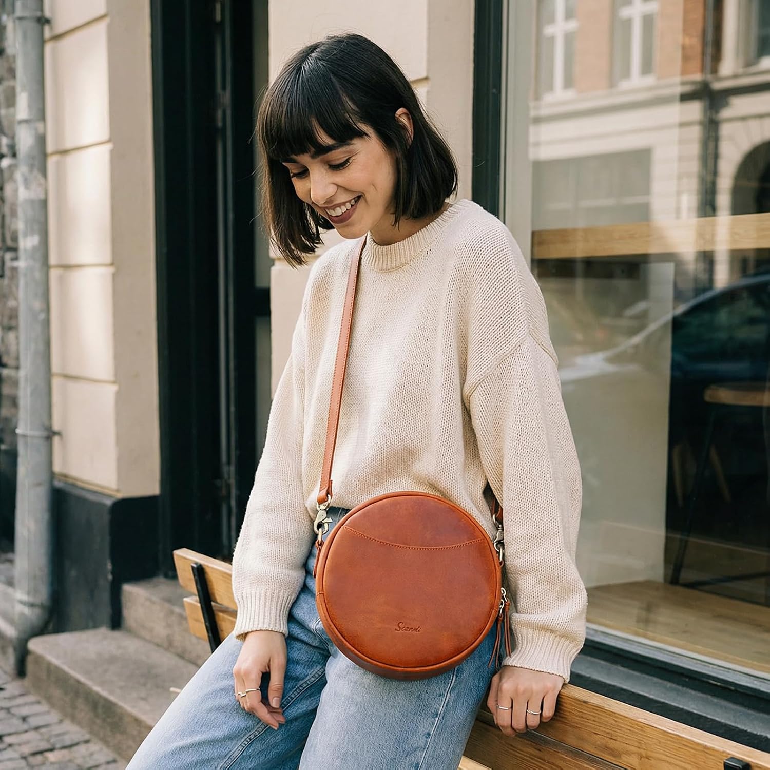 Thumbnail 1 de S-ZONE leather circle crossbody bag for women with adjustable strap and multiple pockets