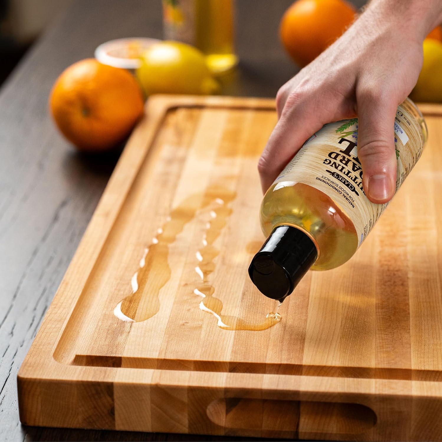 Thumbnail 2 de CLARK'S Cutting Board Oil with Lavender & Rosemary, 12oz 🪵