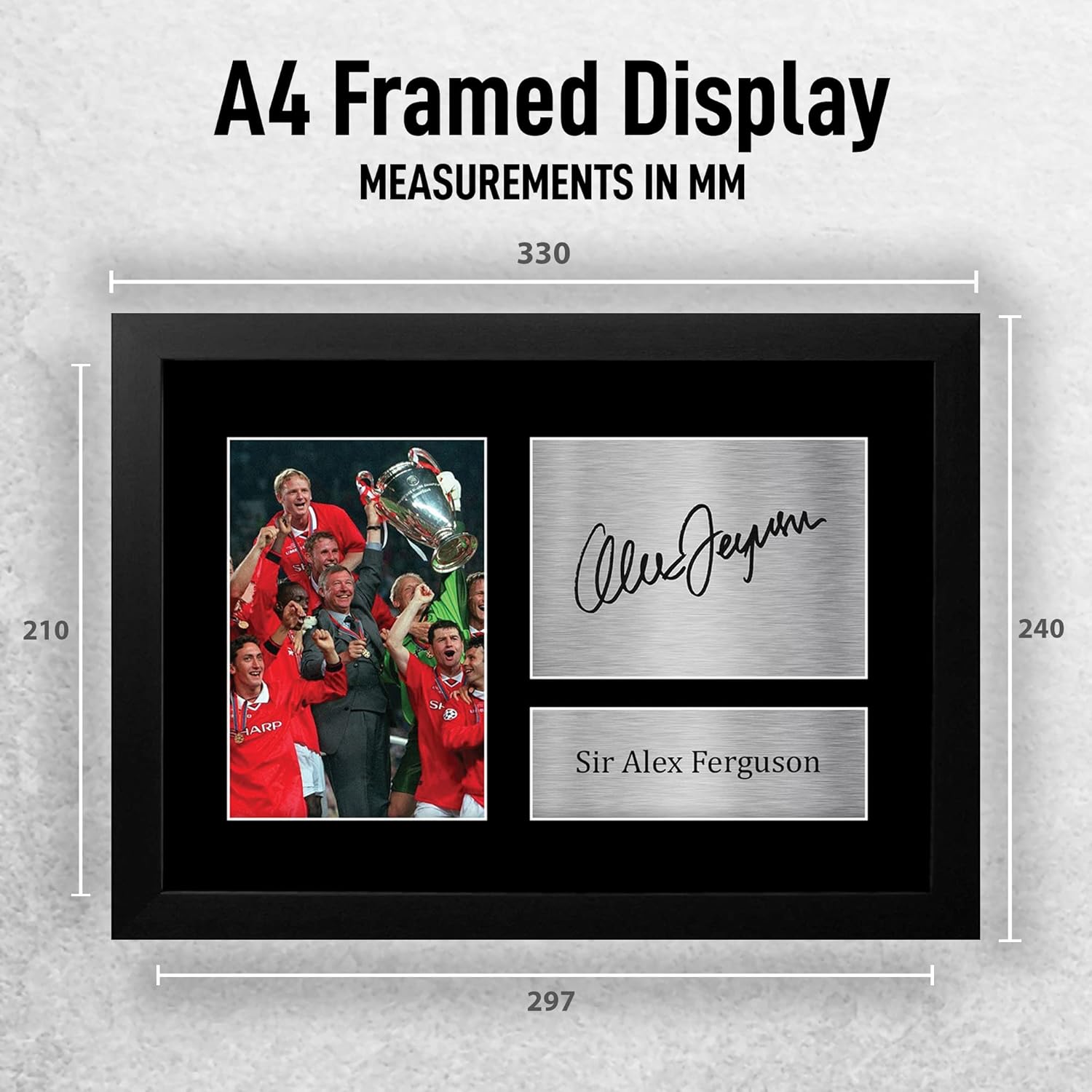 Thumbnail 1 de HWC Trading Sir Alex Ferguson signed framed A4 print gift (A4 black polycarbonate frame)