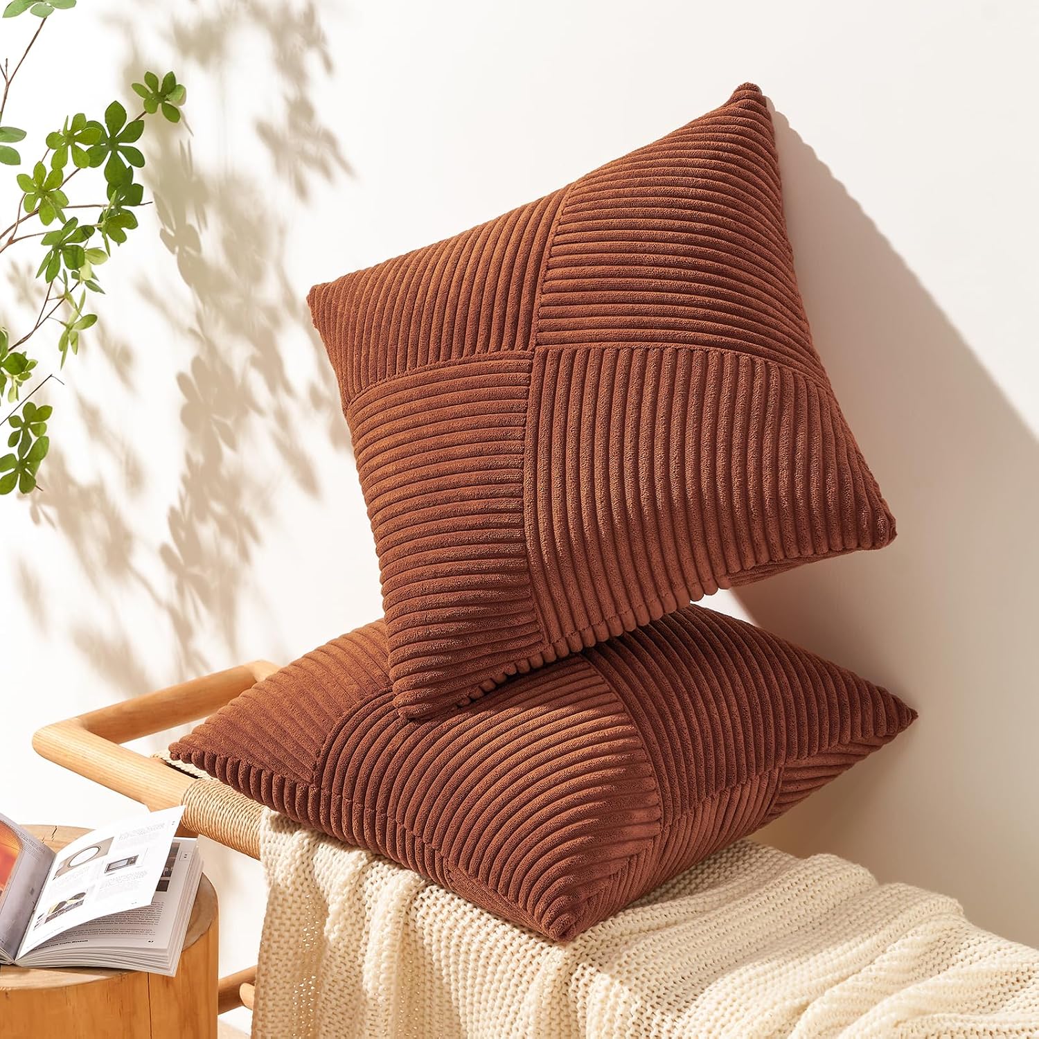 Detalle de Topfinel Kissenbezug 50x50 Herbst Karamell Orange/Rost im 2er-Set – Kordsamt mit Streifenmuster