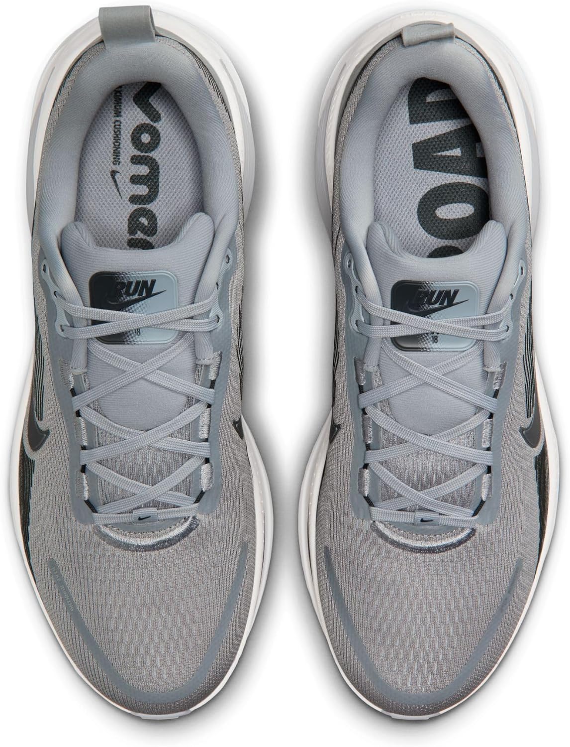 Detalle de Nike Vomero 18: Scarpe da passeggio uomo, comfort e reattività per l’uso quotidiano