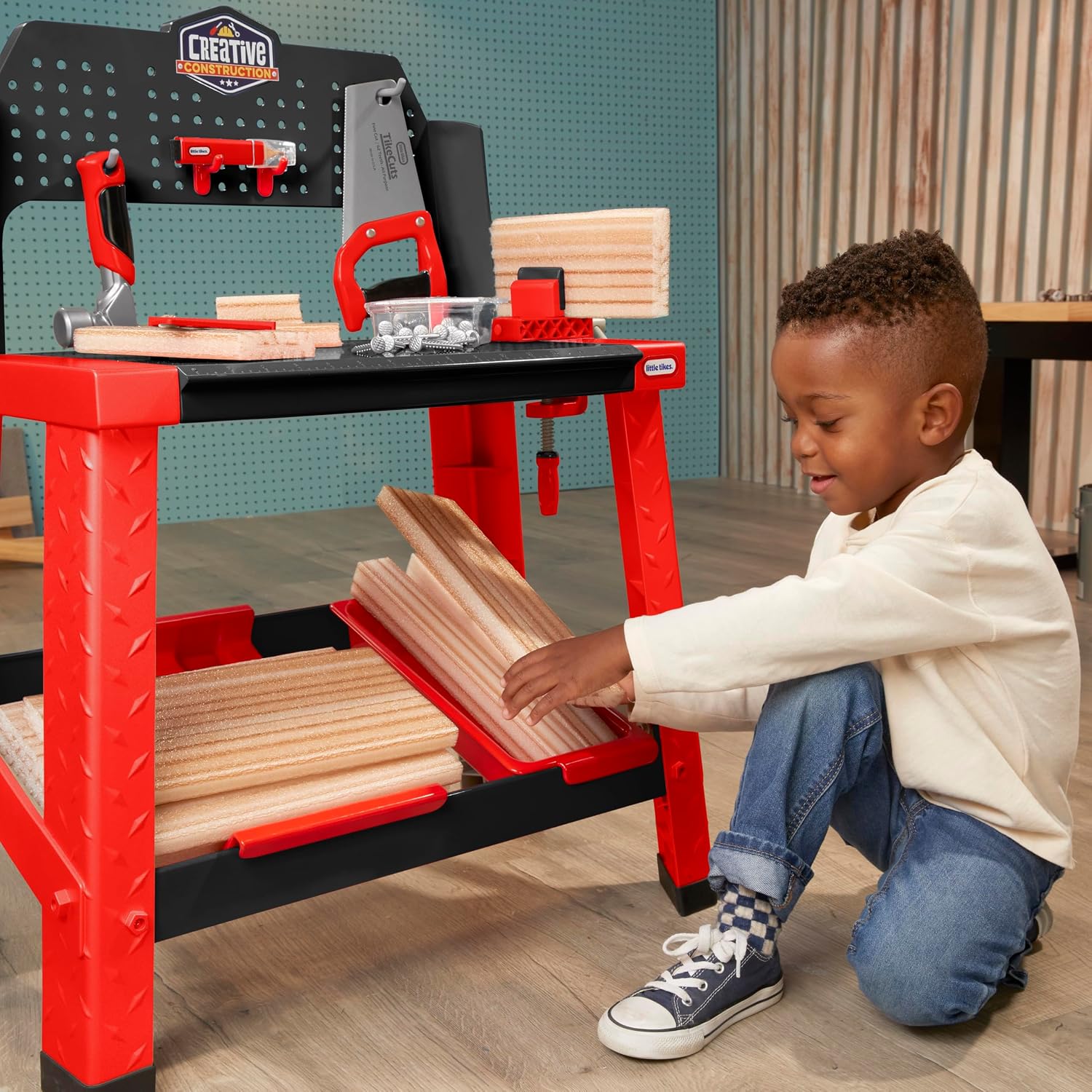 Thumbnail 6 de Little Tikes 643910 Creative Construction Workbench – warsztat z piankowymi deskami