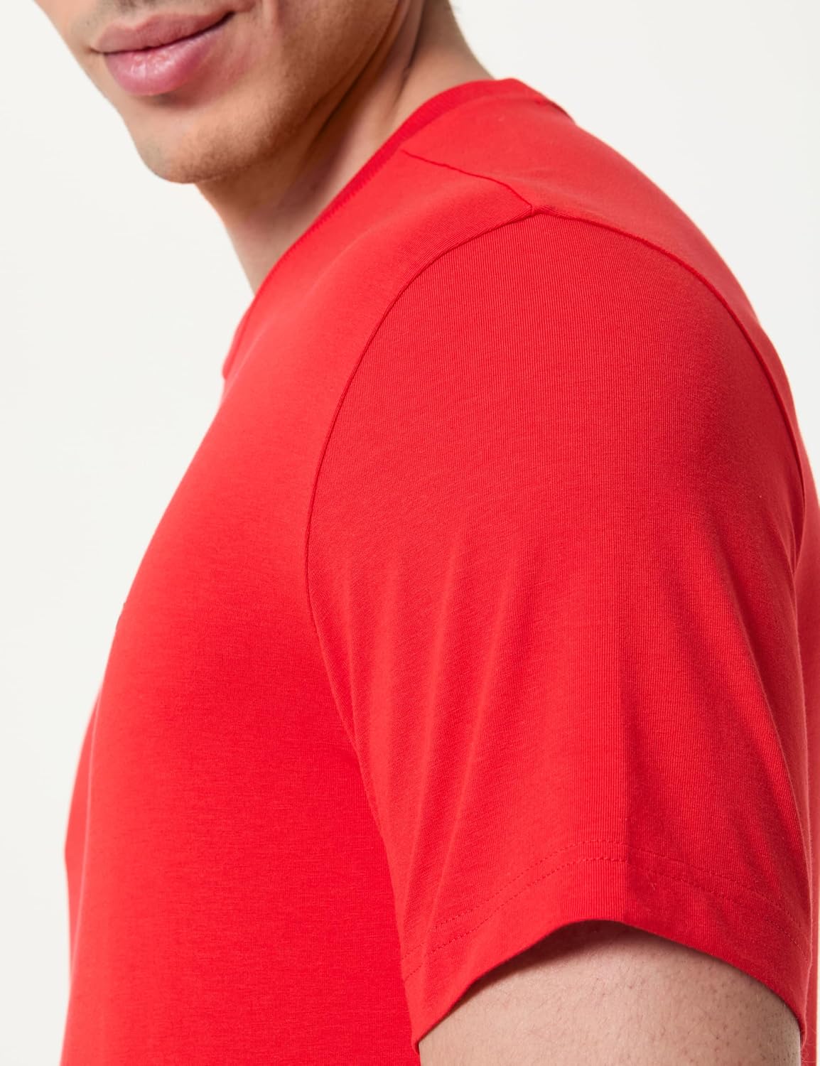 Detalle 2 de BOSS Tee Maglietta Uomo: stile essenziale e comfort quotidiano