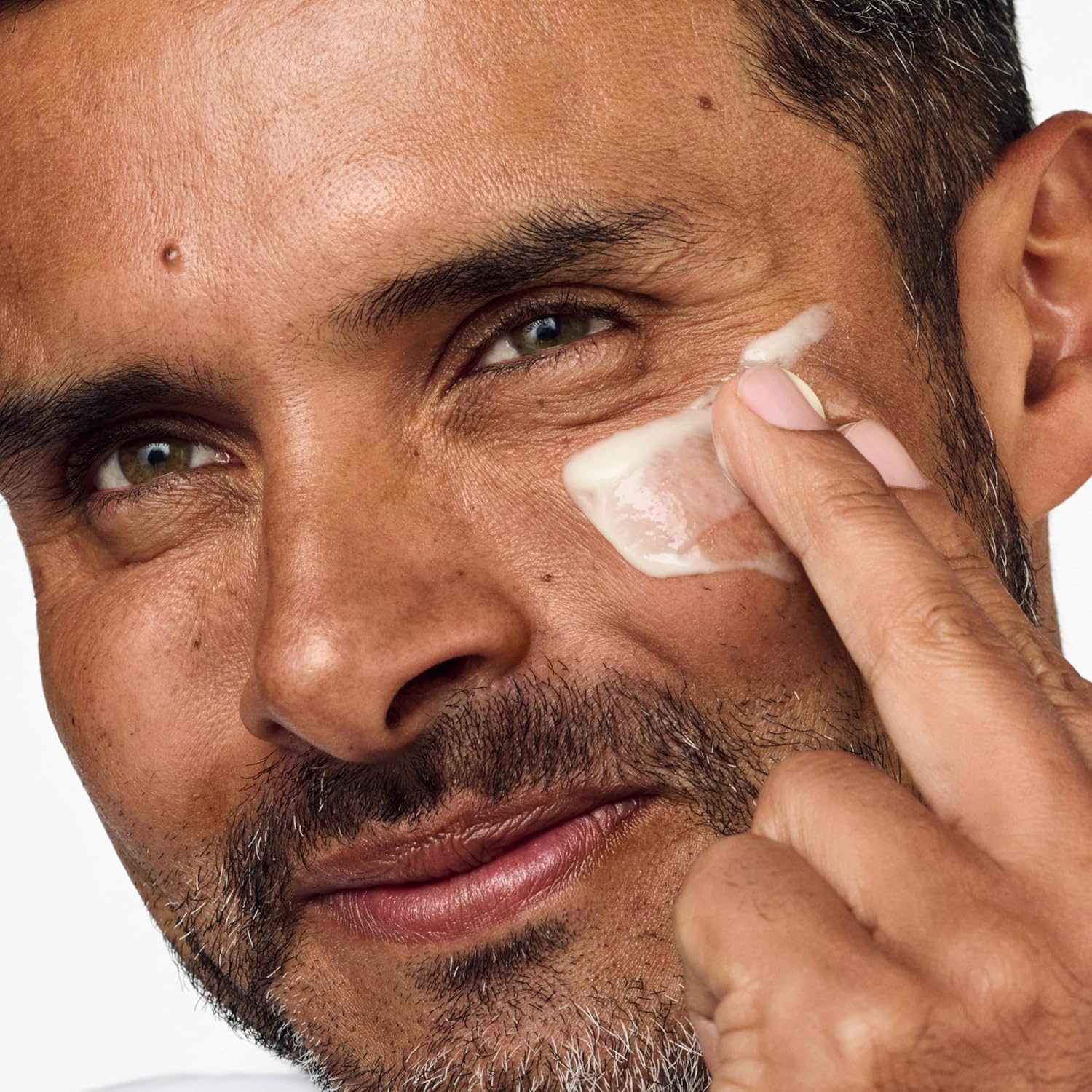 Detalle 2 de Clinique For Men Moisturizing Lotion für trockene Haut