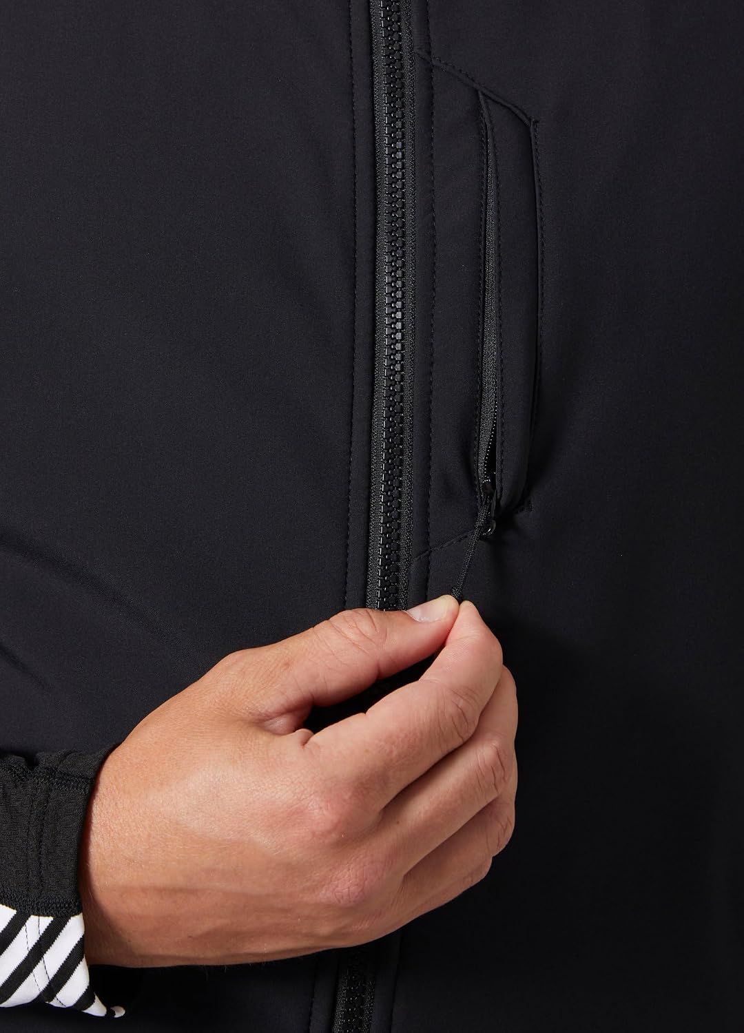 Detalle de Helly Hansen Uomo Gilet Paramount Softshell: versatilità e protezione leggera