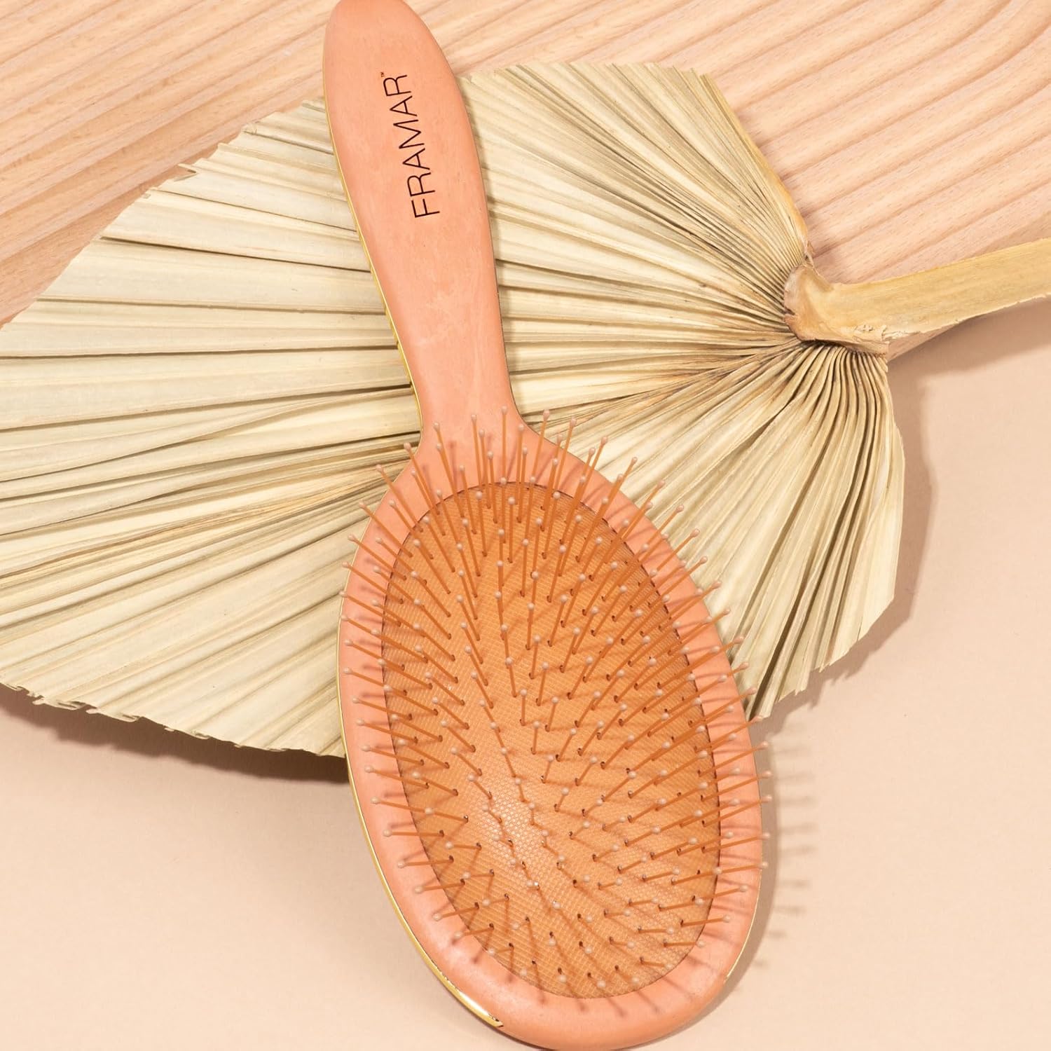 Thumbnail 1 de FRAMAR Brosse Demelante Cheveux Bouclés – Brosse démêlante douce pour tous types de cheveux