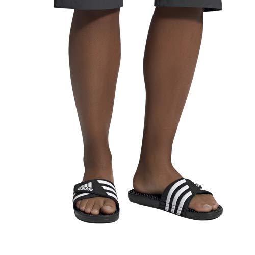 Detalle de adidas Unisex Adissage Slides Shoes (Core Black/Cloud White/Core Black) – 8 UK
