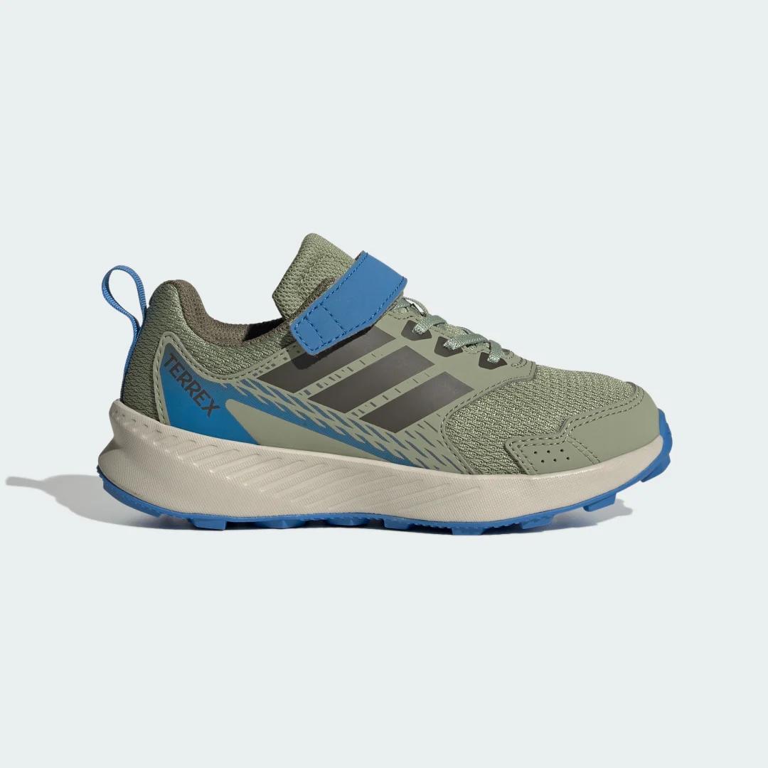 Detalle de Zapatilla TERREX TRACEFINDER CF C de Adidas — Verde, para outdoor ligero