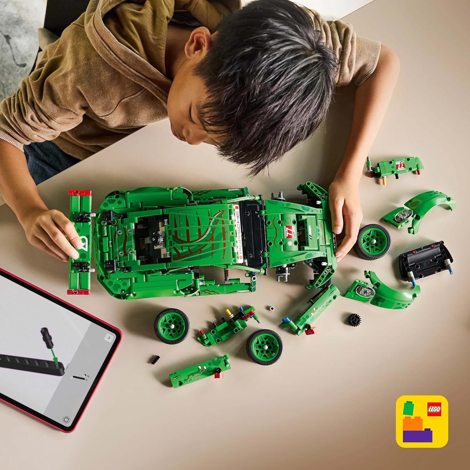 Thumbnail 6 de LEGO Technic 911 GT3 R 42224