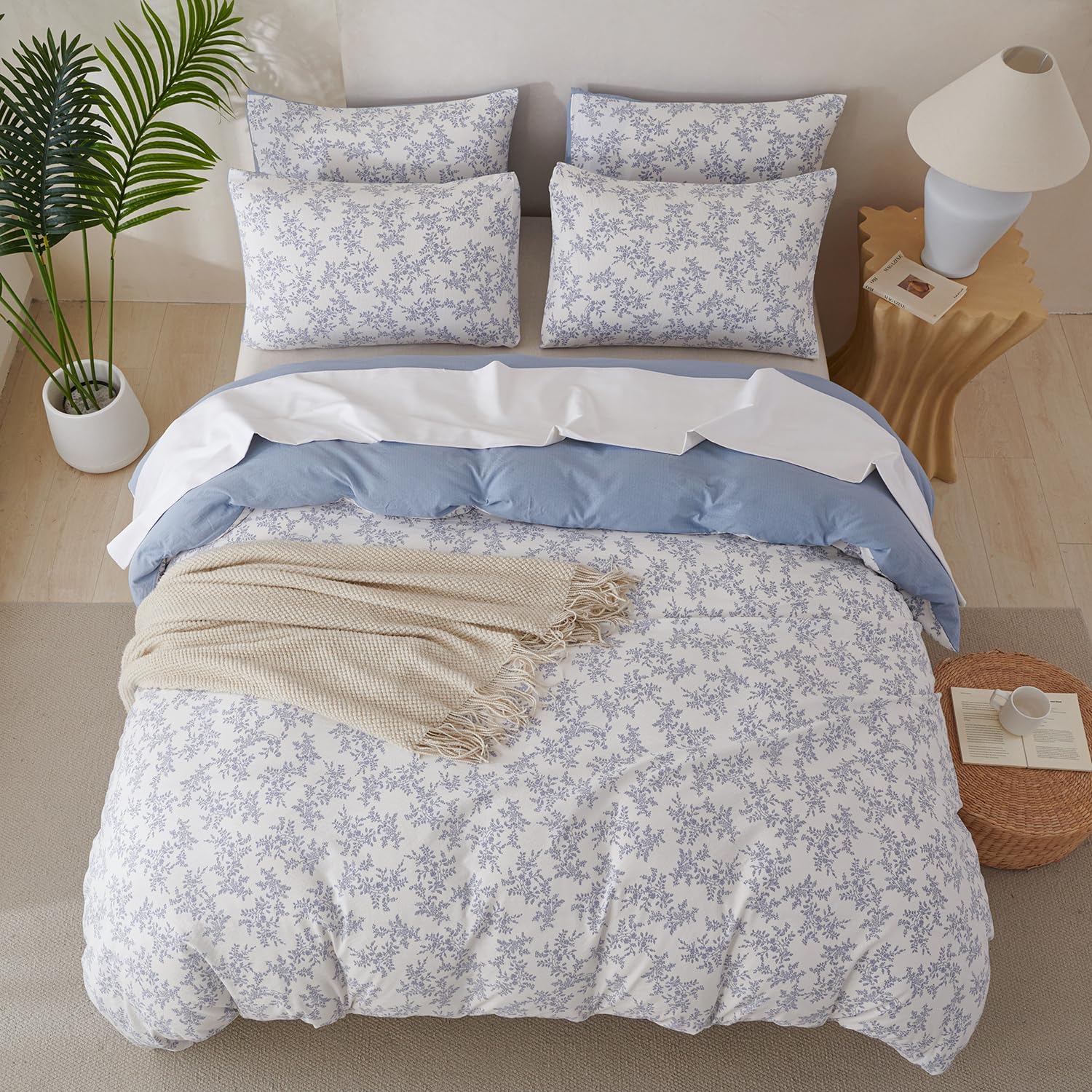 Detalle de TISPLR King Comforter Set Floral Soft 3 Pieces in Blue Garden Print