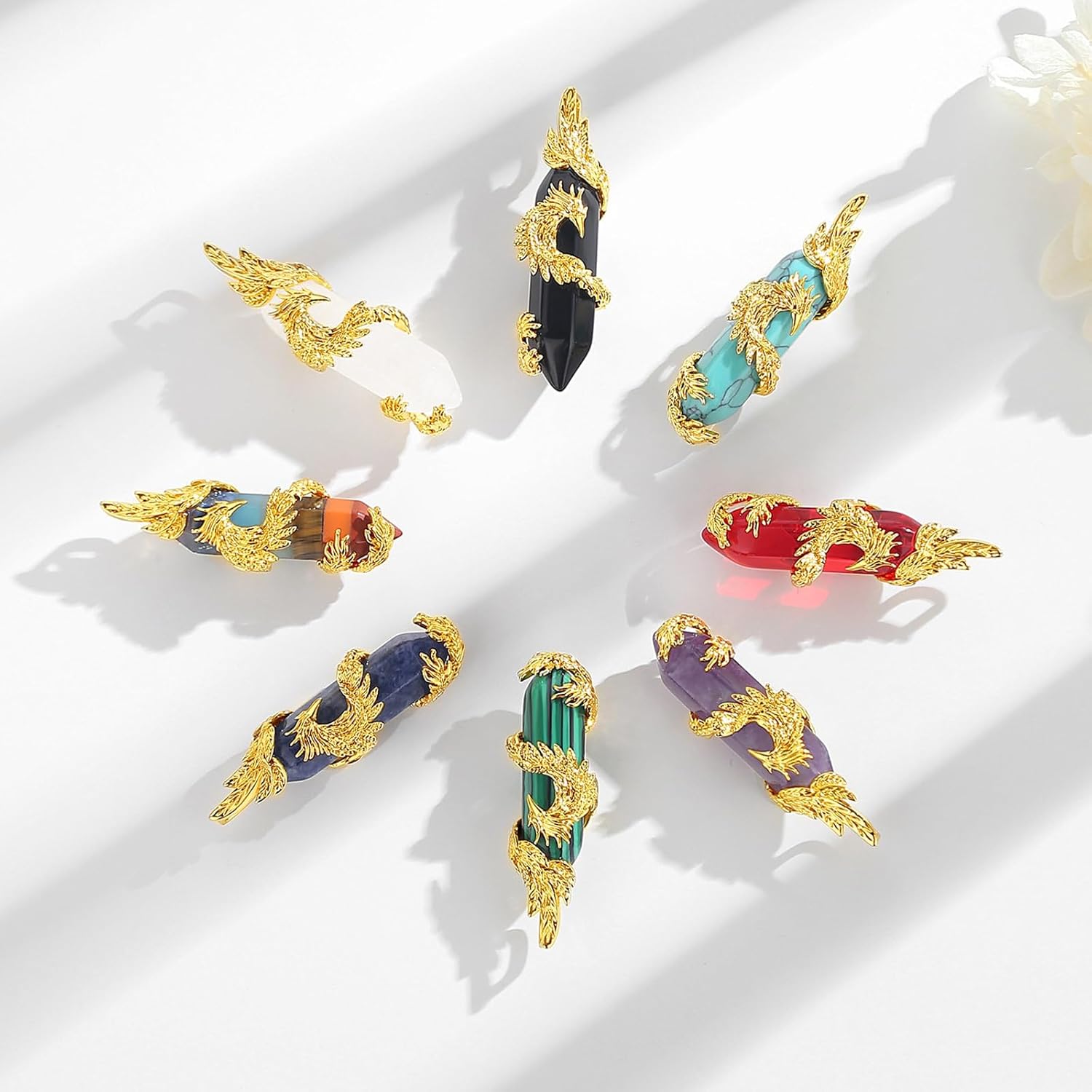 Detalle de INFUSEU Phoenix Crystal Necklace with Bird Pendant
