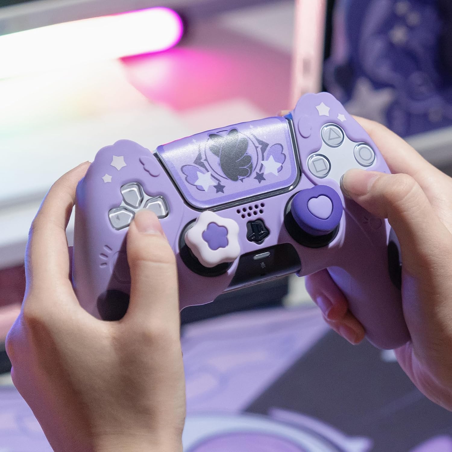 Thumbnail 6 de GeekShare PS5 Controller Hautgriff-Set – Sternflügel, lilac, rutschfeste Silikon-Schutzhülle inkl. Daumengriffkappen