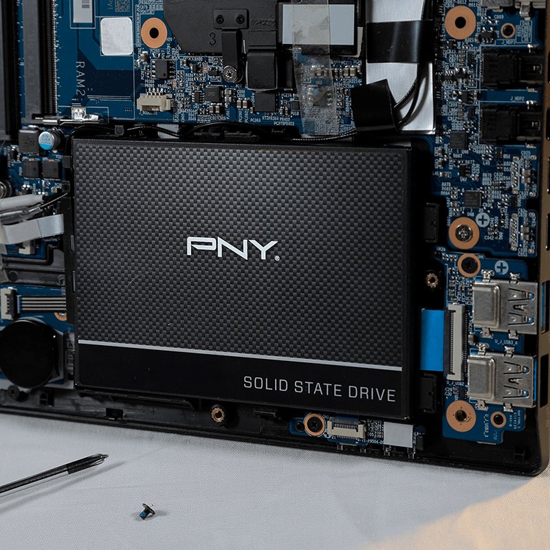 Detalle de PNY CS900 2TB SSD SATA 3 (2.5")