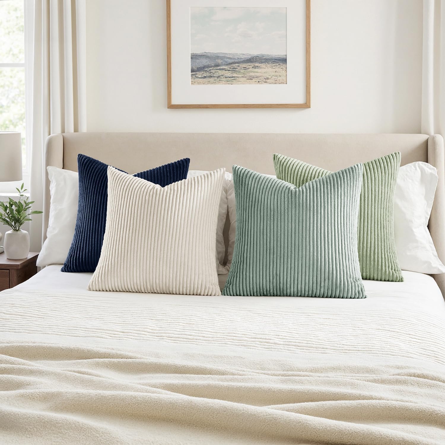 Detalle de MIULEE 18x18-Inch Corduroy Throw Pillow Covers, Set of 4, Muted Teal