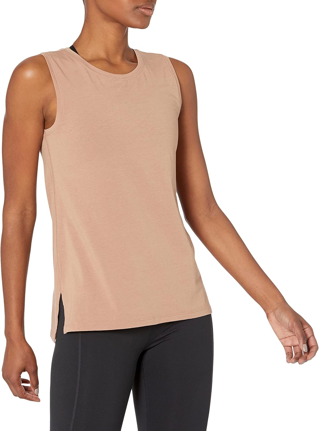 Thumbnail 6 de Amazon Essentials Damen Yoga-Tanktop aus weicher Baumwolle mit Stretchanteil (locker, in Übergrößen)