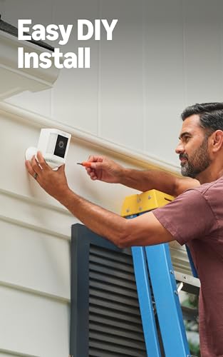 Detalle de Ring Spotlight Cam Plus Battery — HD security with color night vision, two-way talk, and siren