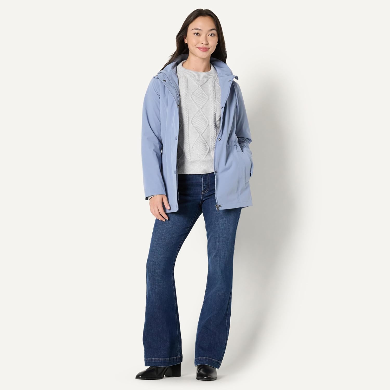 Detalle de Amazon Essentials Women's Relaxed-Fit Lightweight Waterproof Long Hooded Rain Jacket
