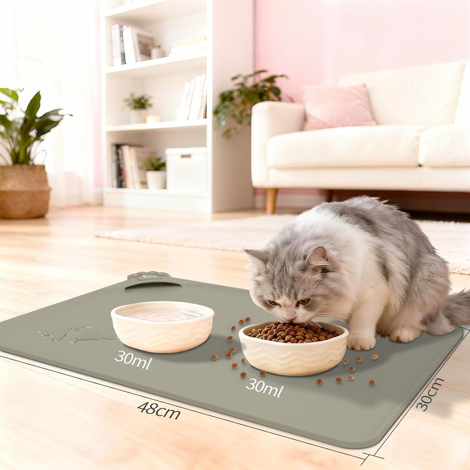 Thumbnail 2 de Silicone Waterproof Dog Cat Feeding Mat with High Lips 48 x 30cm – Non-Slip Bari-Style Spill-Proof Mat (Beige)