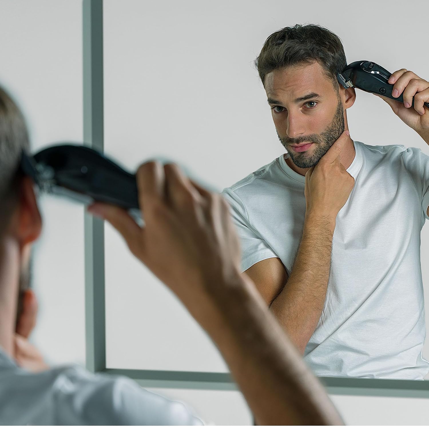 Detalle 2 de Wahl Elite Pro Haarschneider für Männer – Selbstschärfende Präzisionsklingen, Secure-Fit, Taper Lever, kabelgebunden