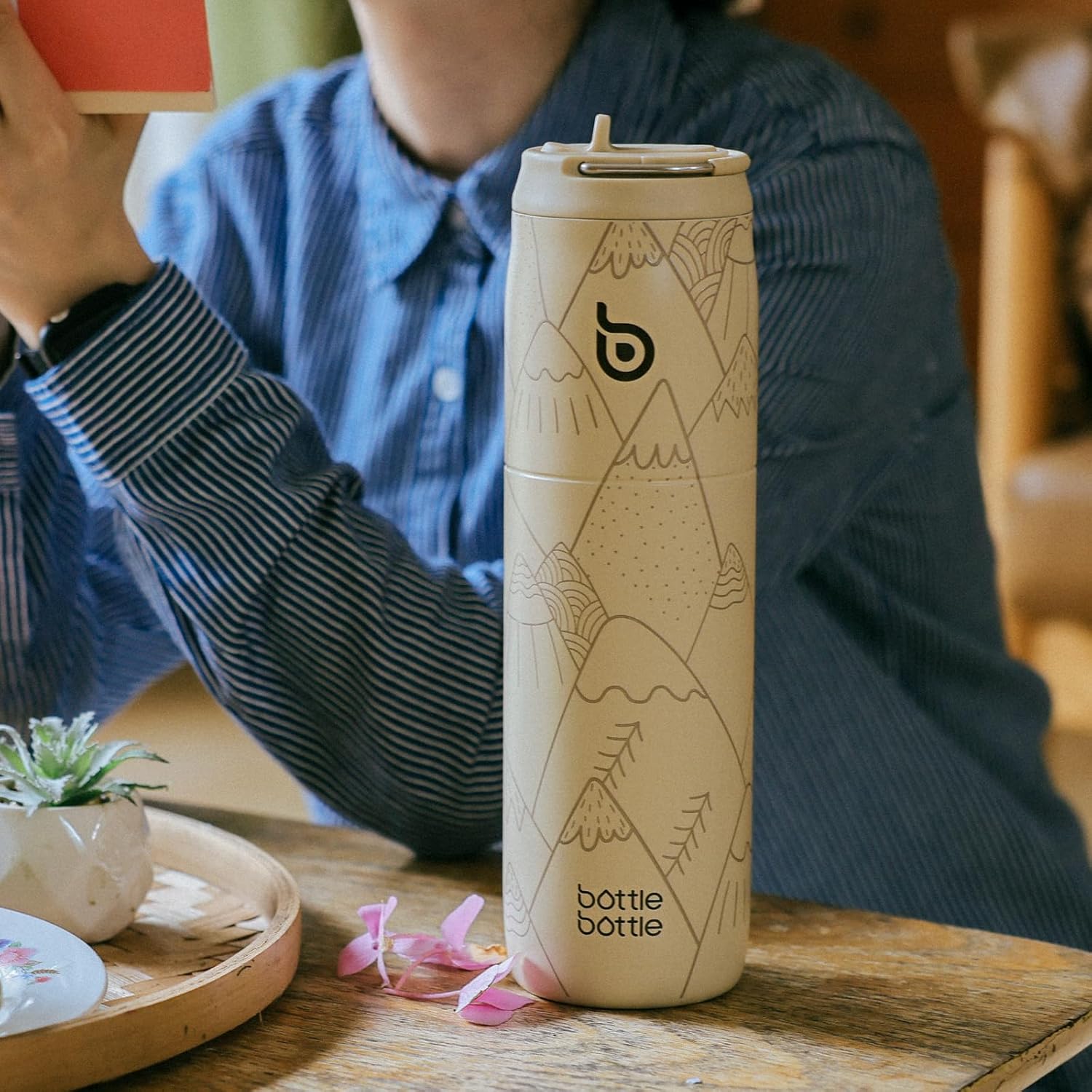 Thumbnail 1 de Bottle Bottle Insulated Water Bottle 950ml (32oz) with Straw Lid – Mountain Haze
