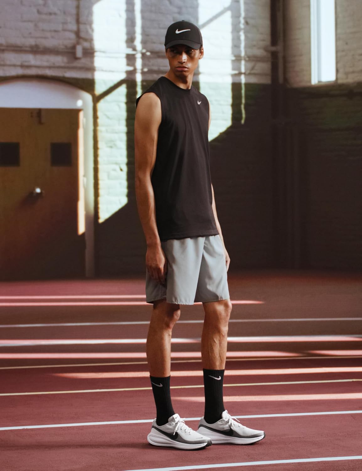 Thumbnail 2 de Nike Revolution 8 Sneaker Uomo: comfort e leggerezza per uso quotidiano